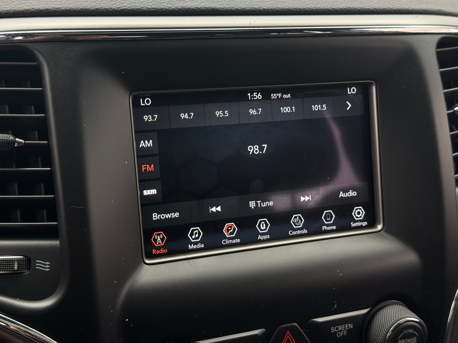 Thumbnail: 2019 Jeep Grand Cherokee - 4