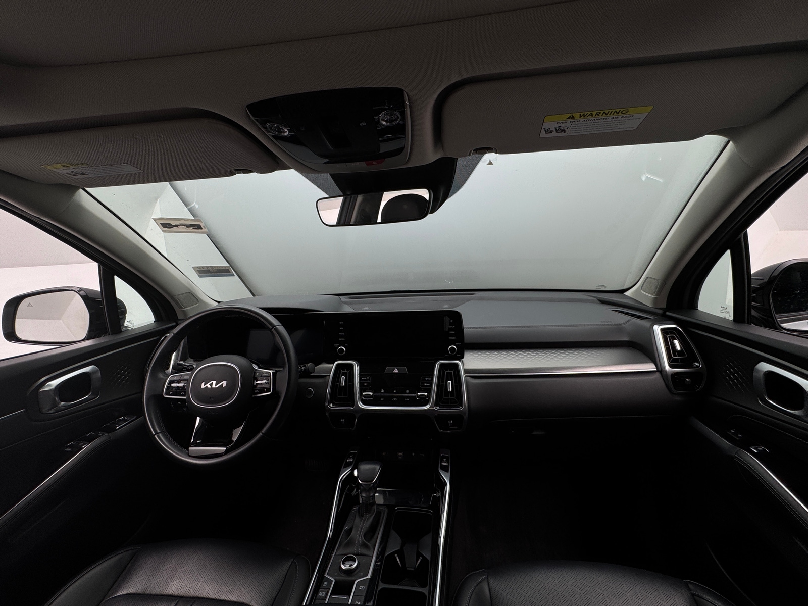 Thumbnail: 2023 Kia Sorento - 2