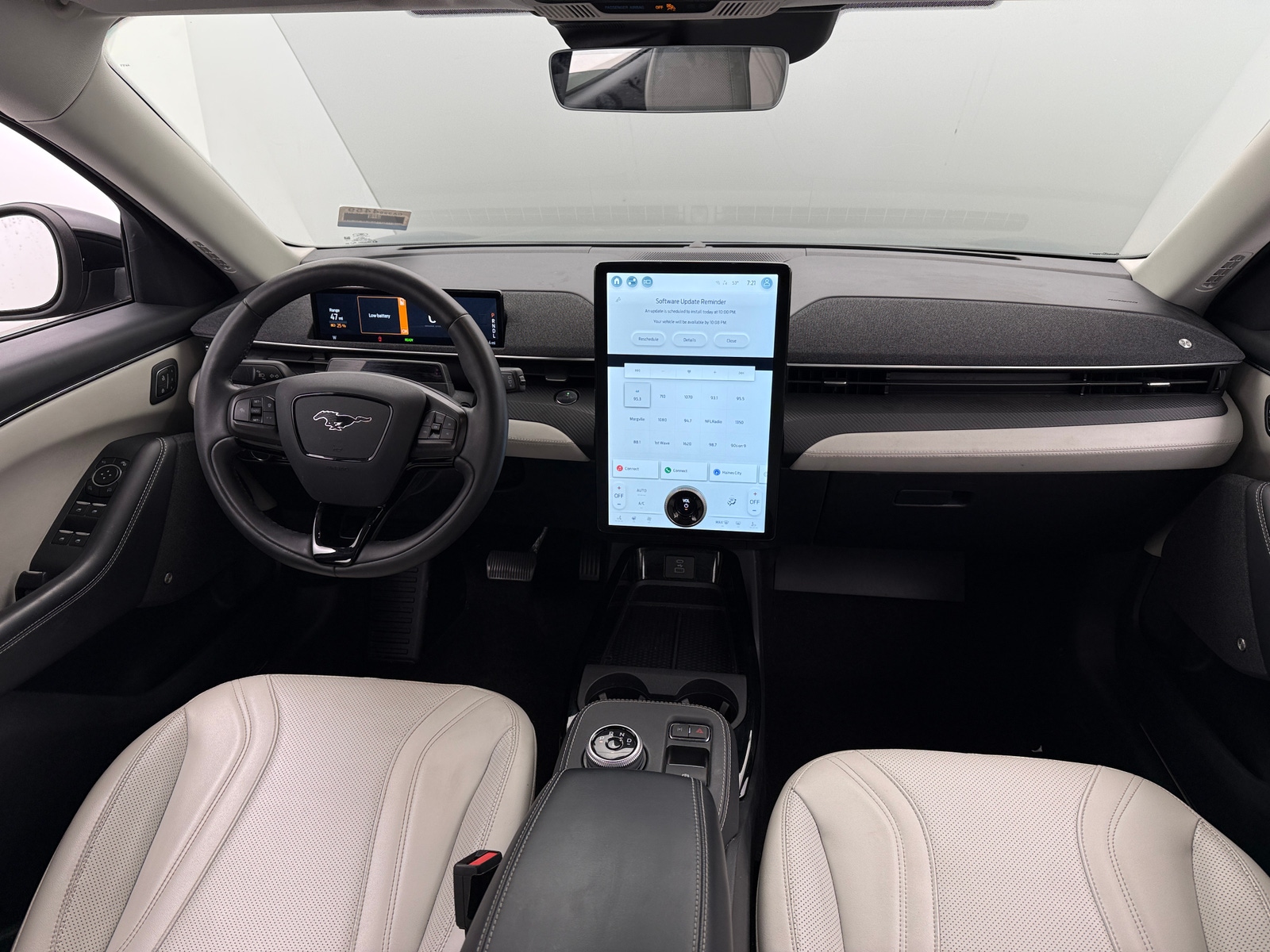 Thumbnail: 2021 Ford Mustang Mach-E - 2