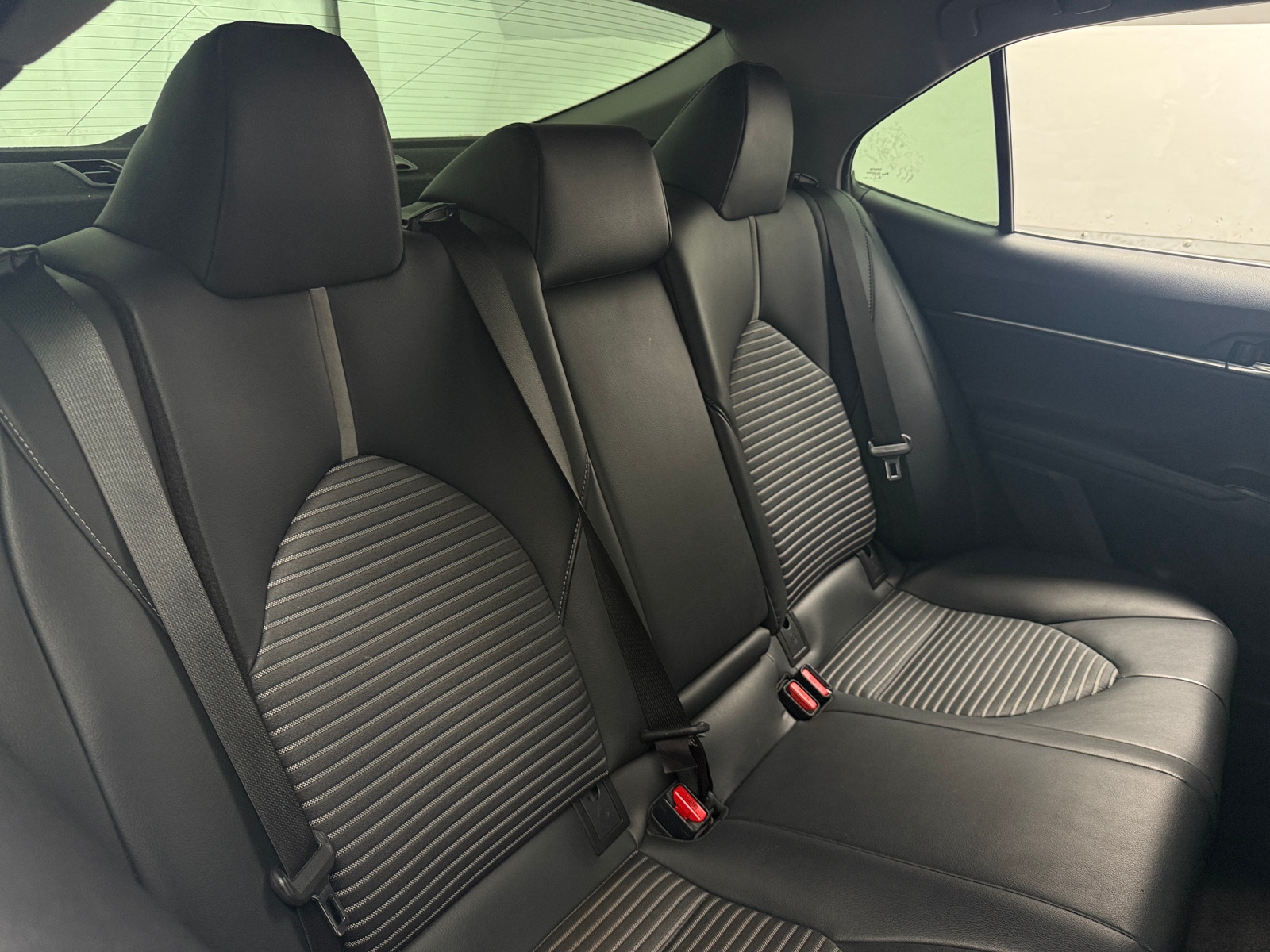 Thumbnail: 2019 Toyota Camry - 6