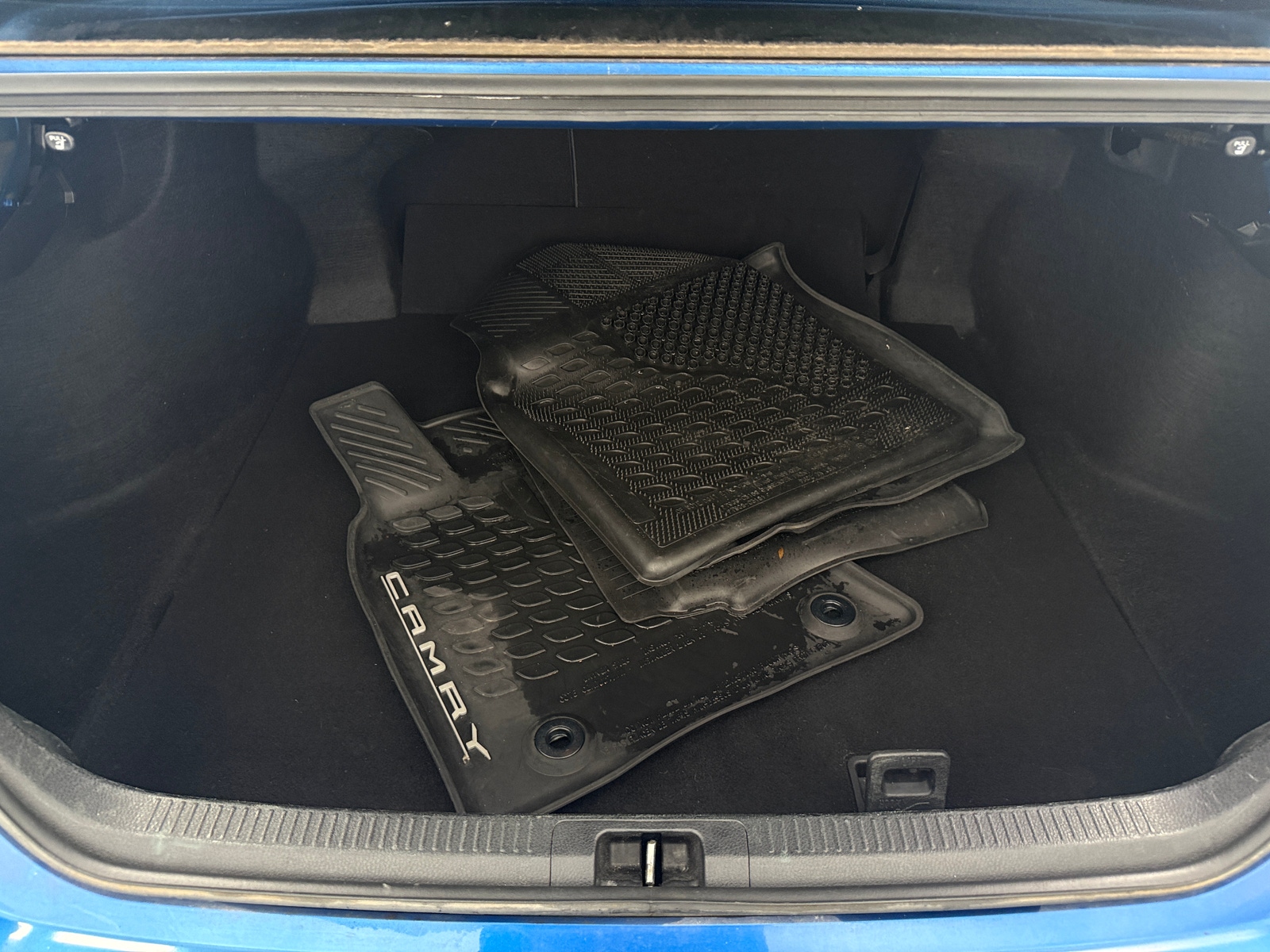 Thumbnail: 2019 Toyota Camry - 7