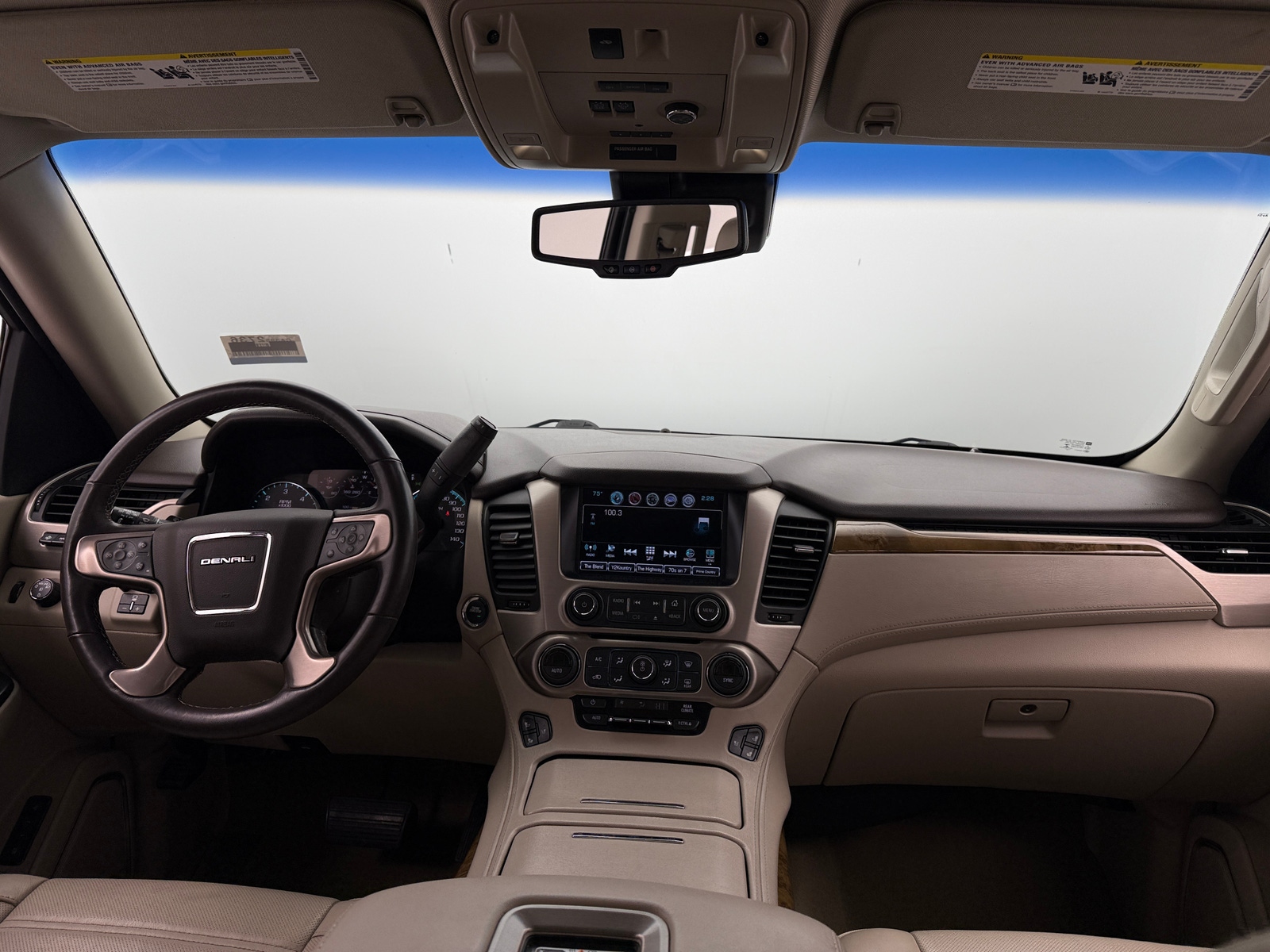 Thumbnail: 2017 GMC Yukon - 2