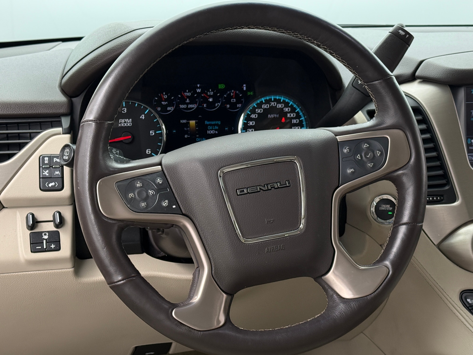 Thumbnail: 2017 GMC Yukon - 4