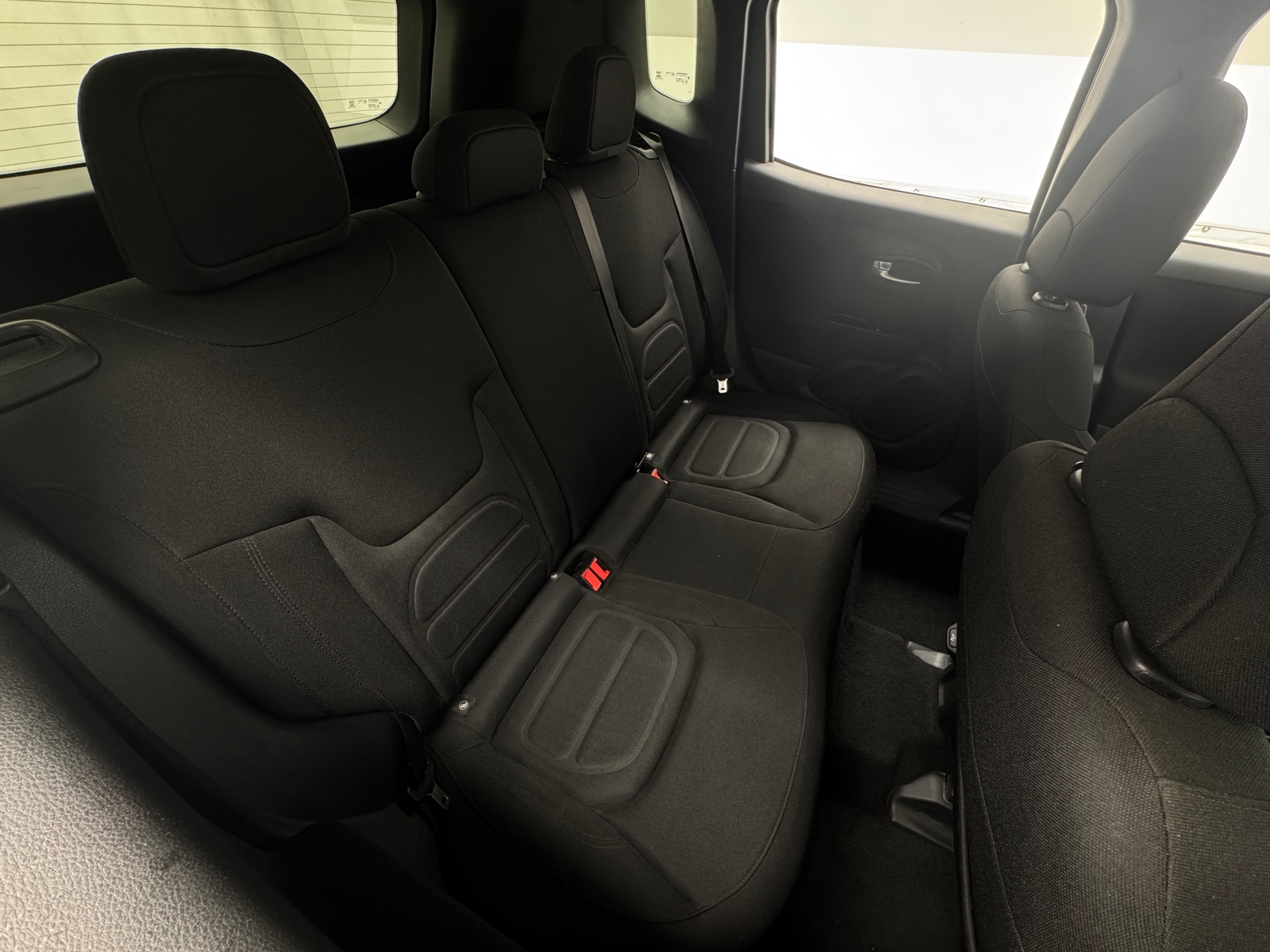 Thumbnail: 2020 Jeep Renegade - 6