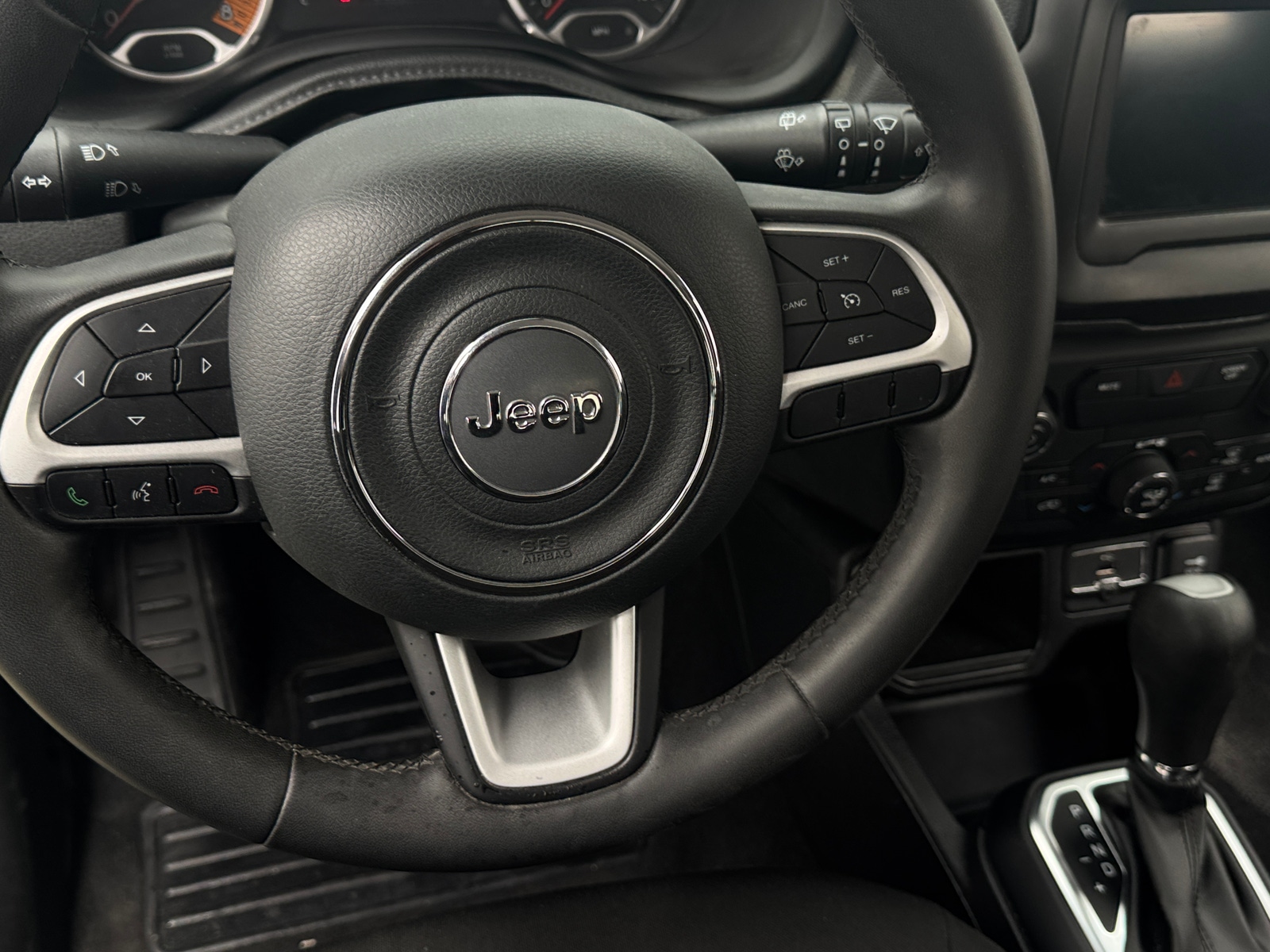 Thumbnail: 2020 Jeep Renegade - 5