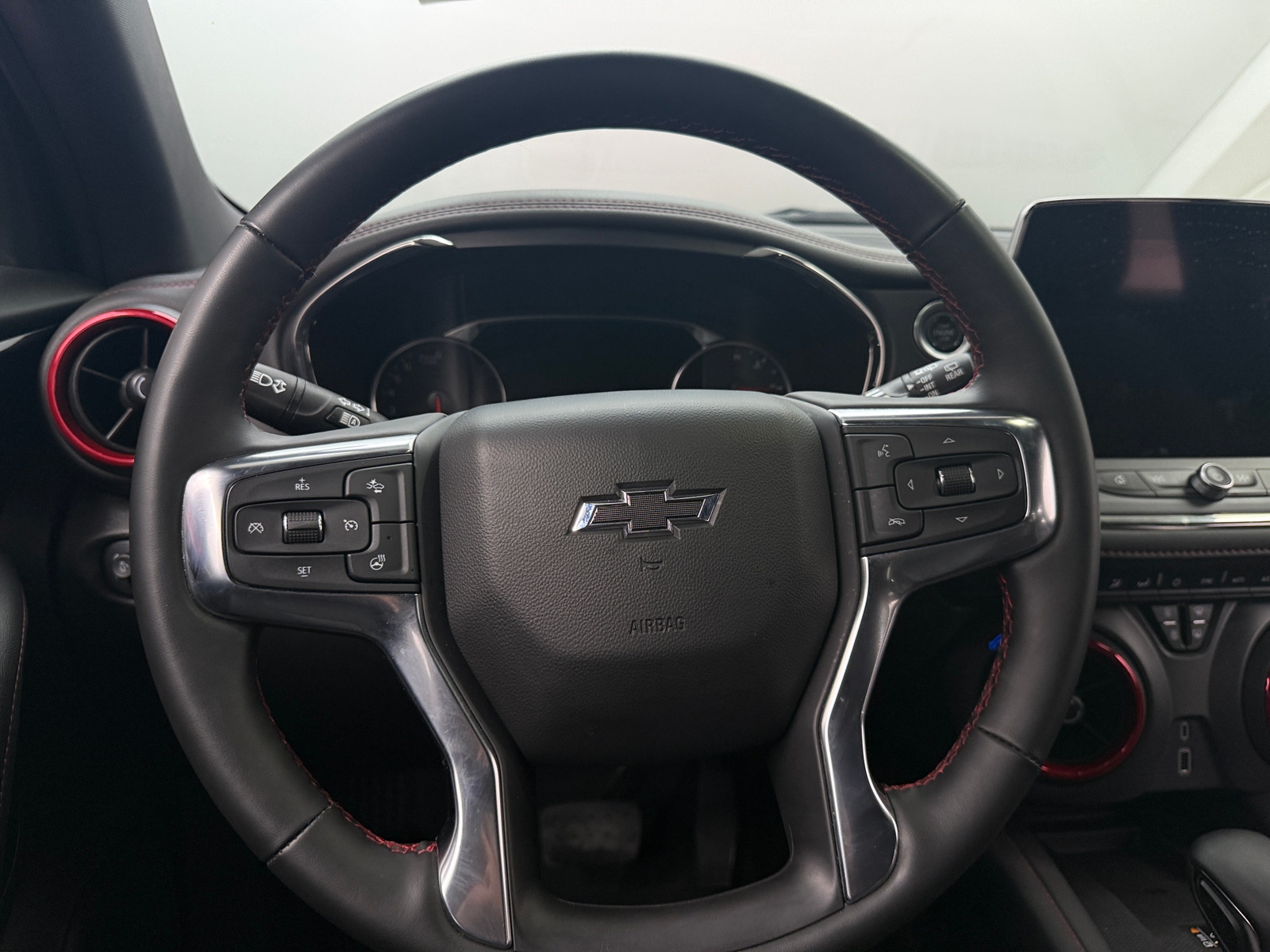 Thumbnail: 2025 Chevrolet Blazer - 4