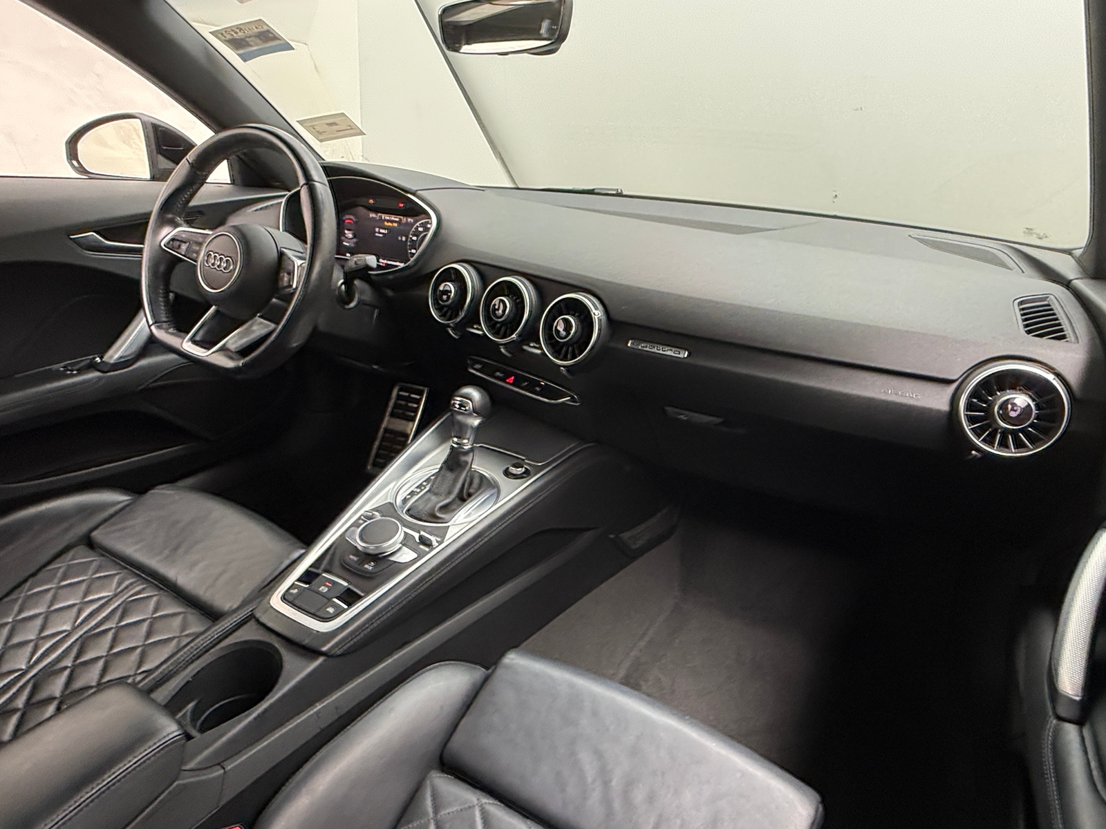 Thumbnail: 2017 Audi TT - 2