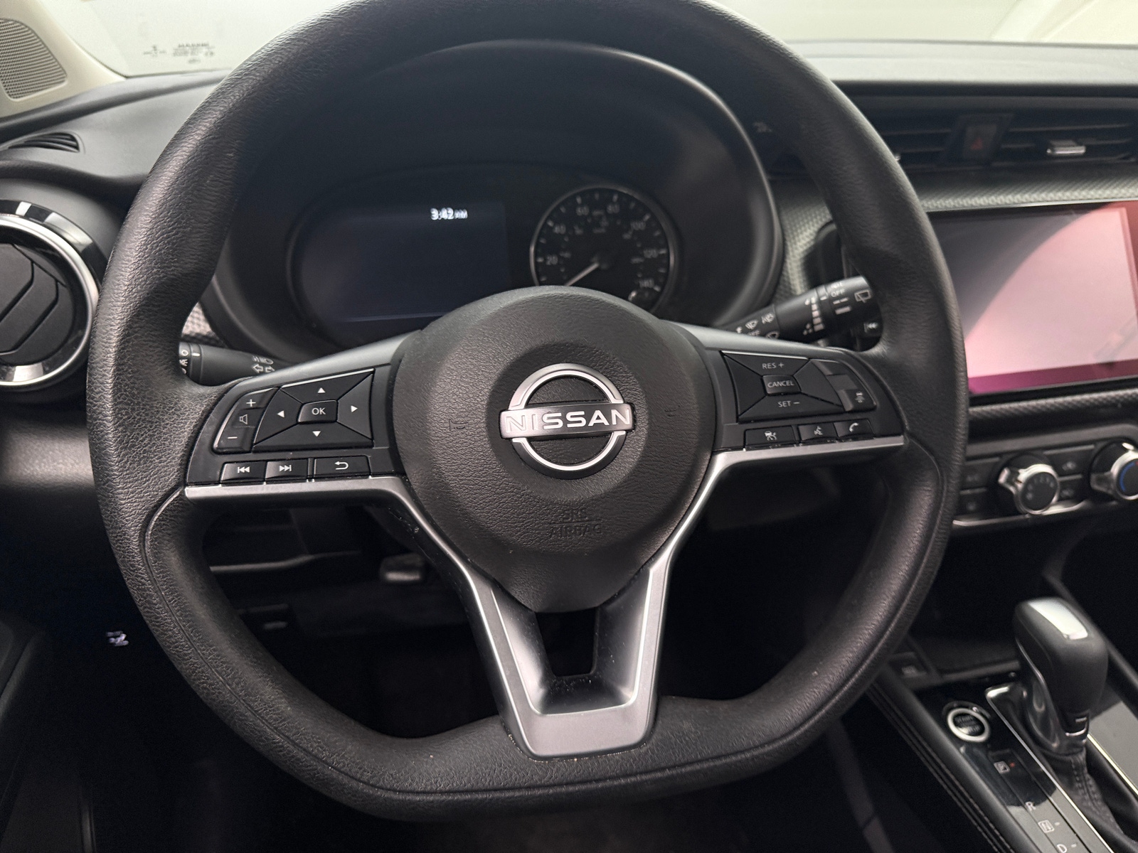 Thumbnail: 2023 Nissan Kicks - 5