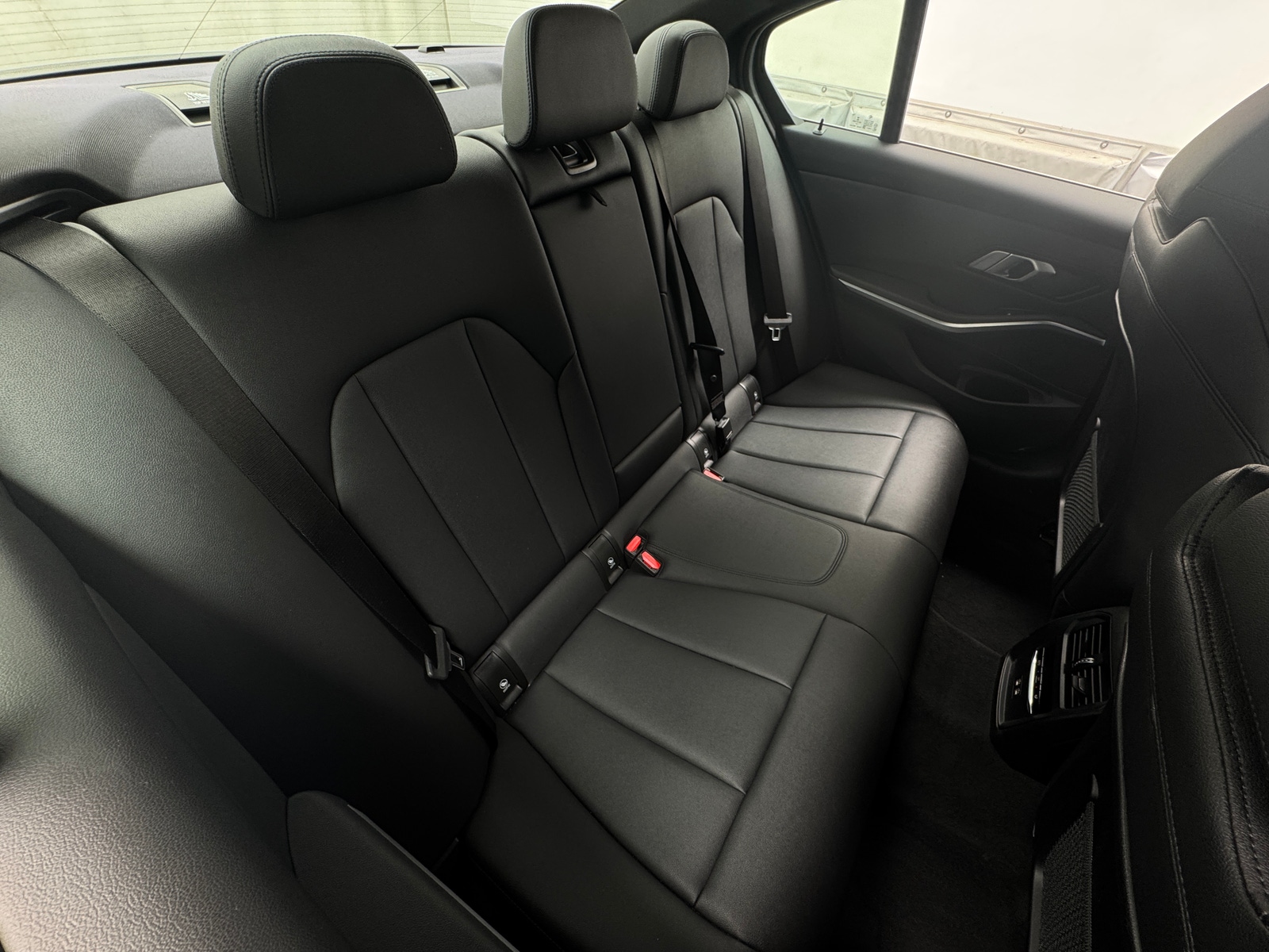 Thumbnail: 2021 BMW 3 Series - 5