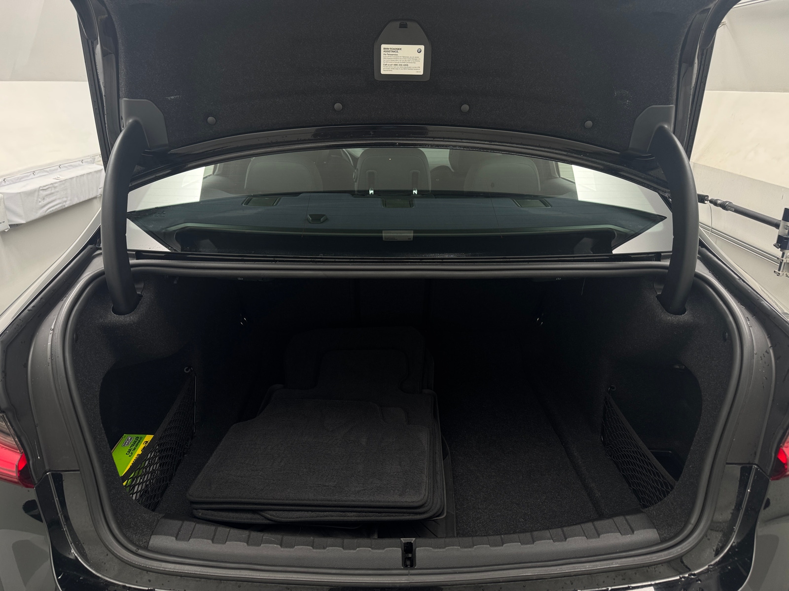 Thumbnail: 2021 BMW 3 Series - 6