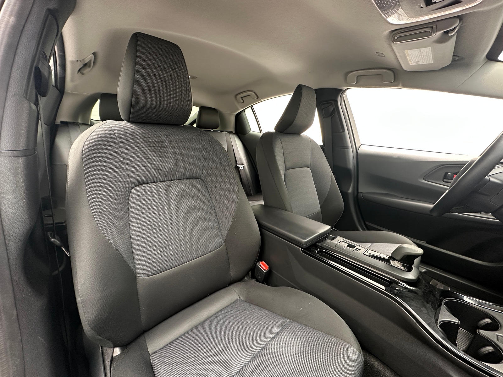 Thumbnail: 2025 Toyota Prius - 2