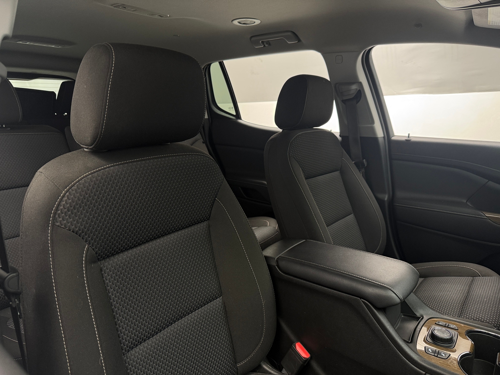 Thumbnail: 2023 GMC Acadia - 2