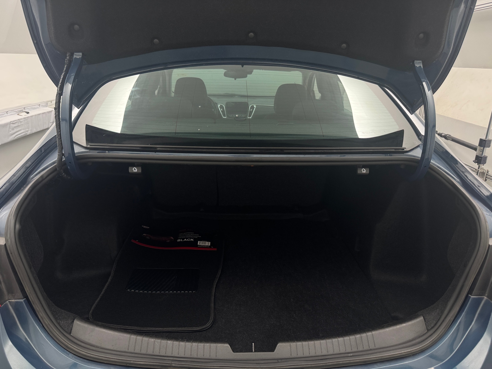 Thumbnail: 2024 Chevrolet Malibu - 7