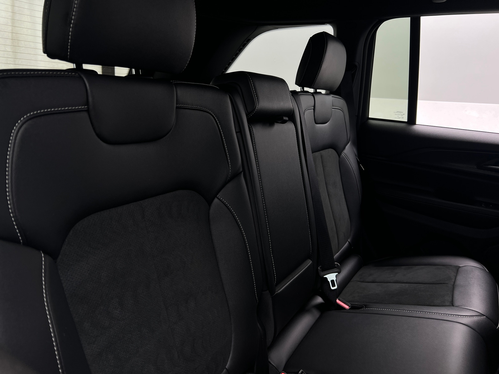 Thumbnail: 2025 Jeep Grand Cherokee - 5