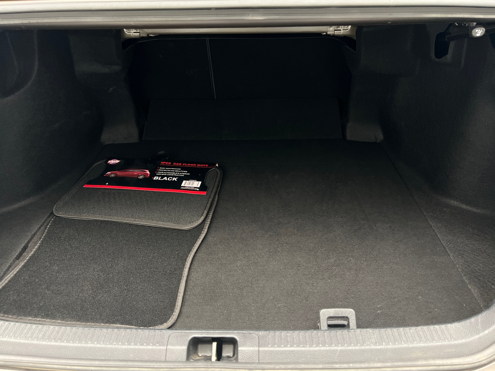 Thumbnail: 2020 Toyota Camry - 7