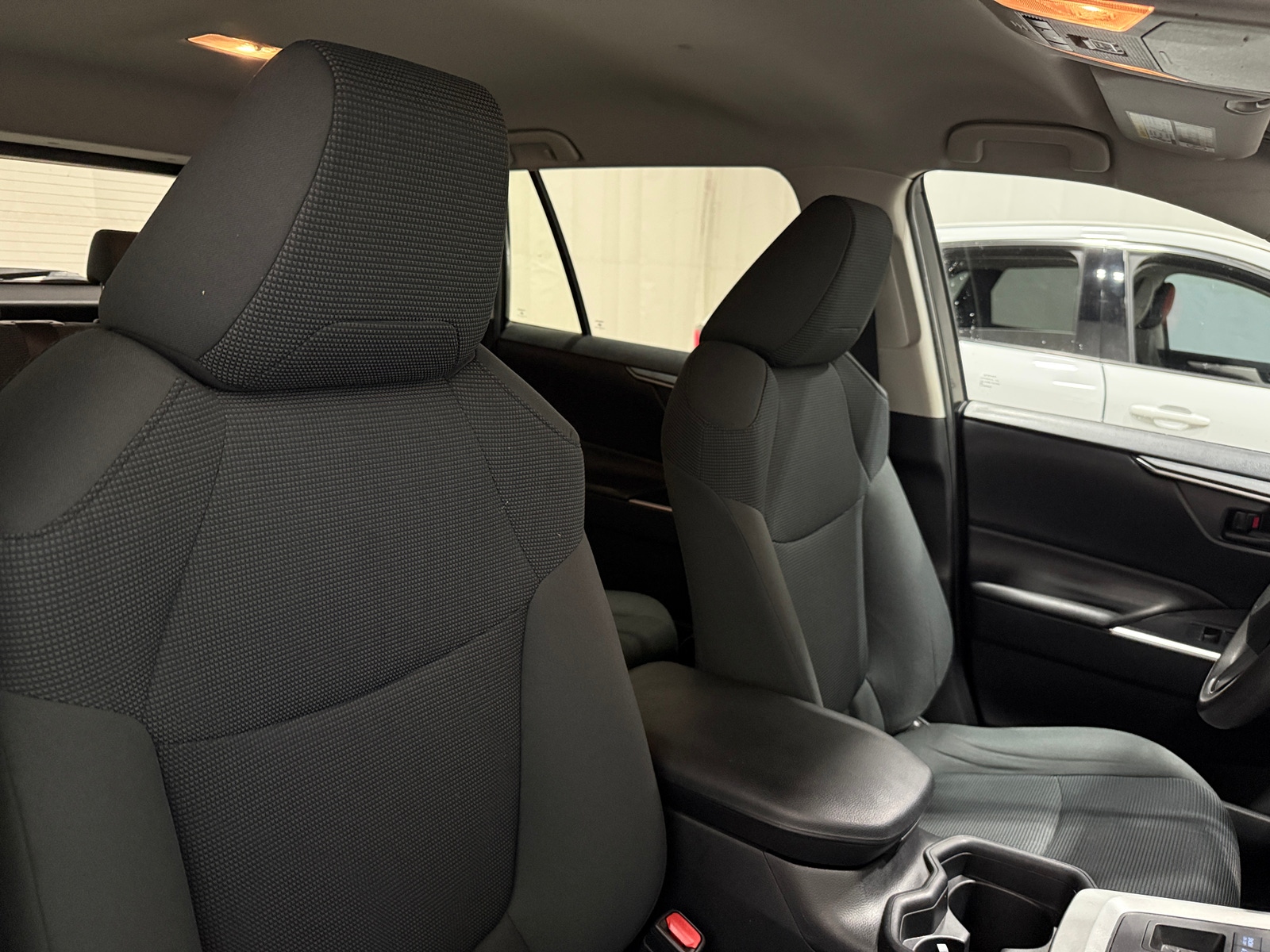 Thumbnail: 2019 Toyota RAV4 - 2