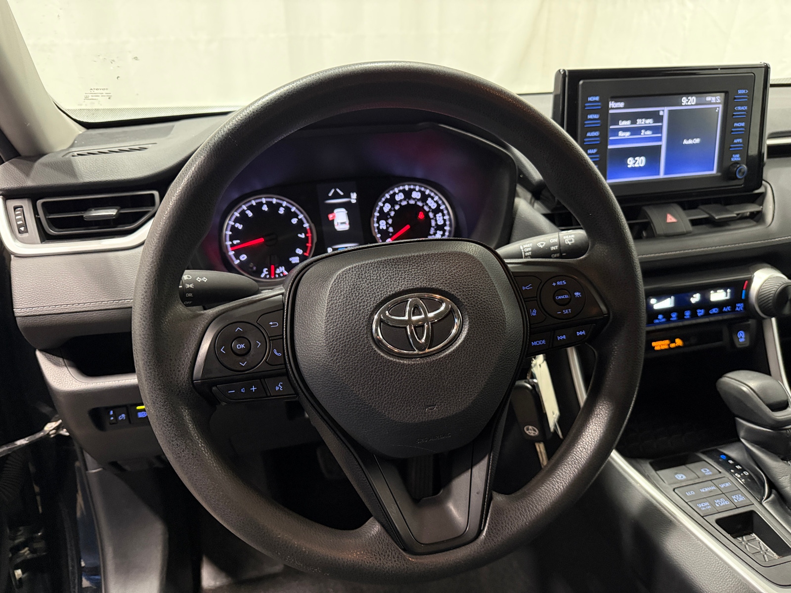 Thumbnail: 2019 Toyota RAV4 - 5