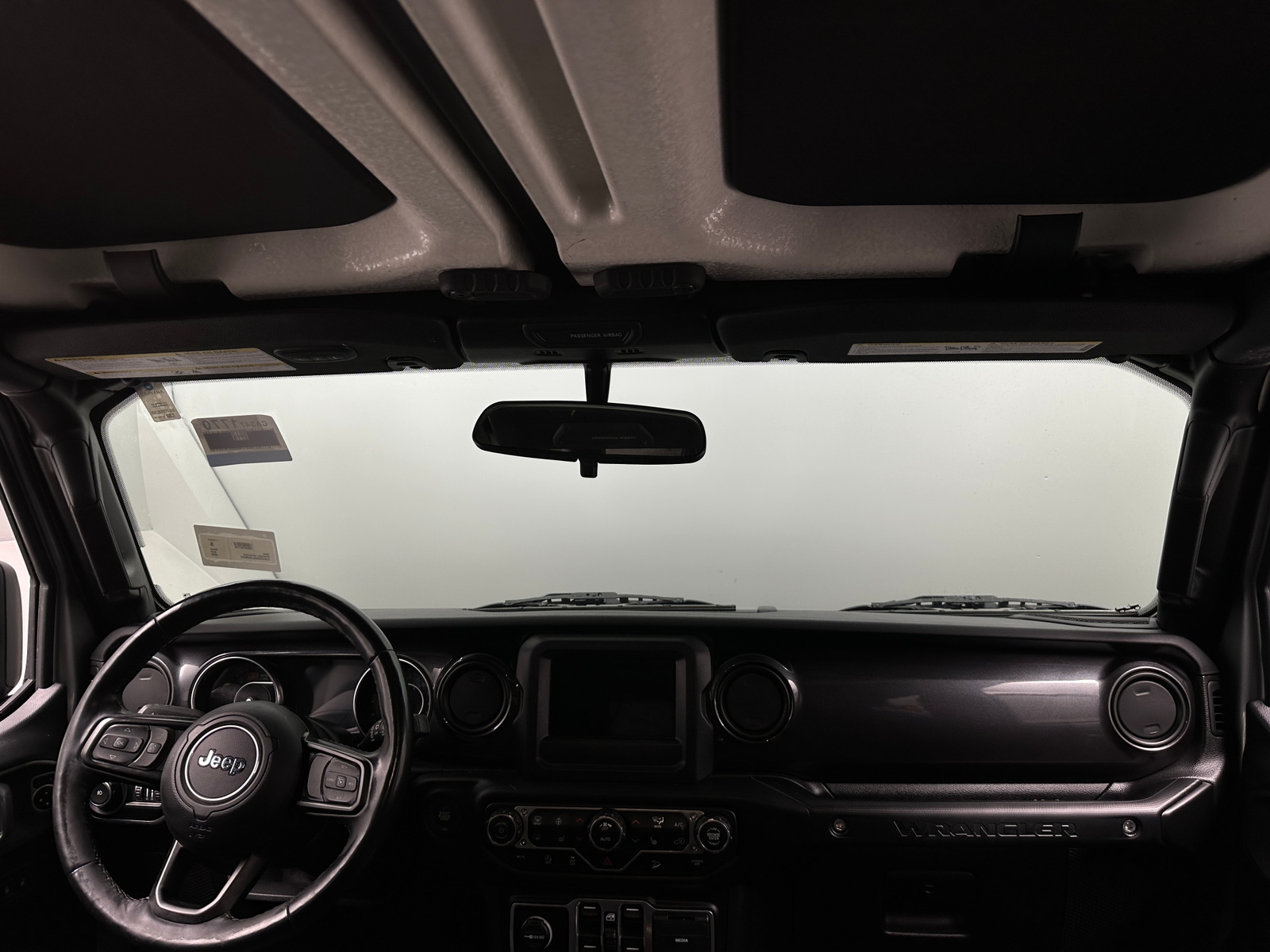 Thumbnail: 2020 Jeep Wrangler - 3