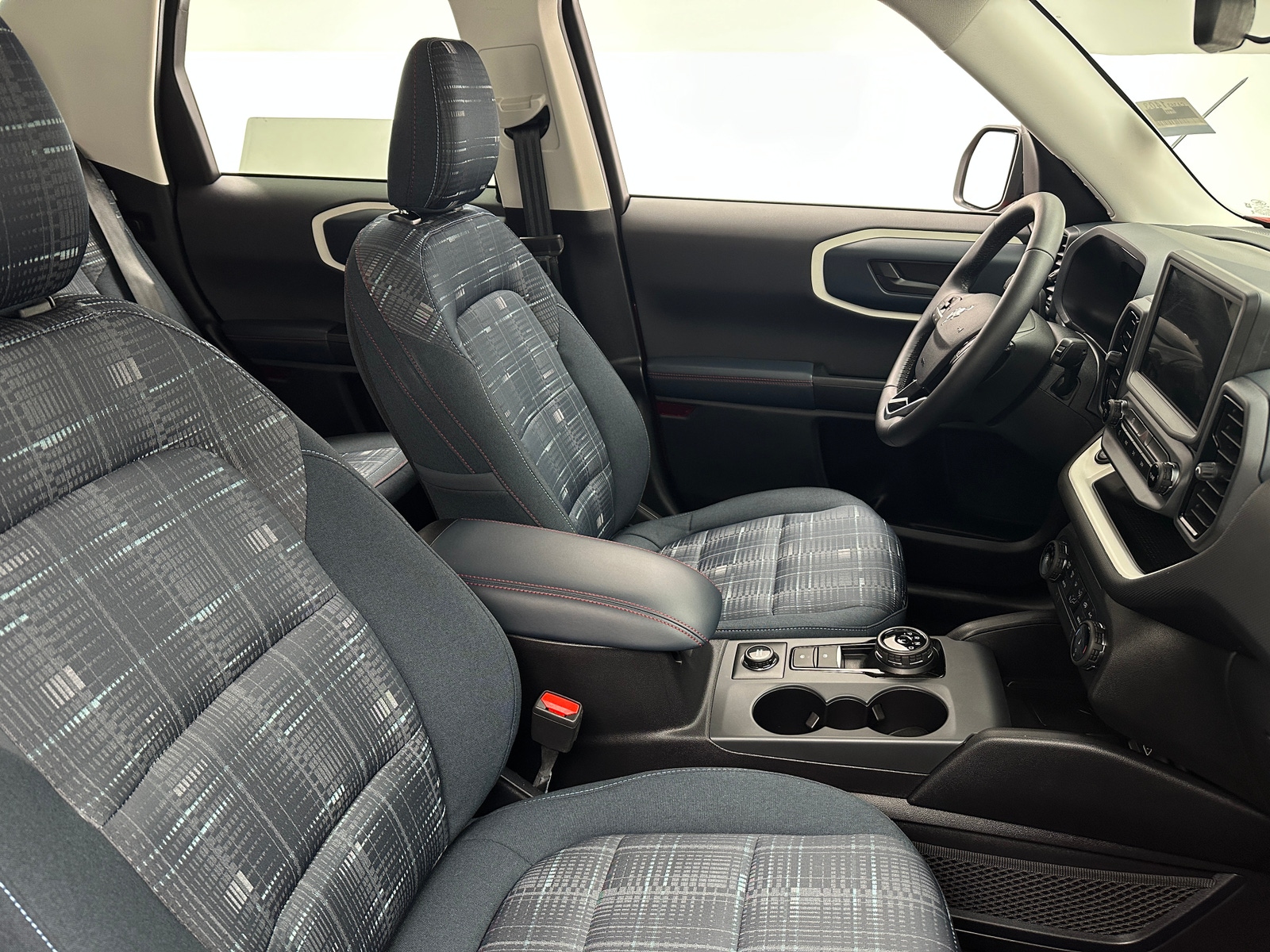 Thumbnail: 2024 Ford Bronco Sport - 2