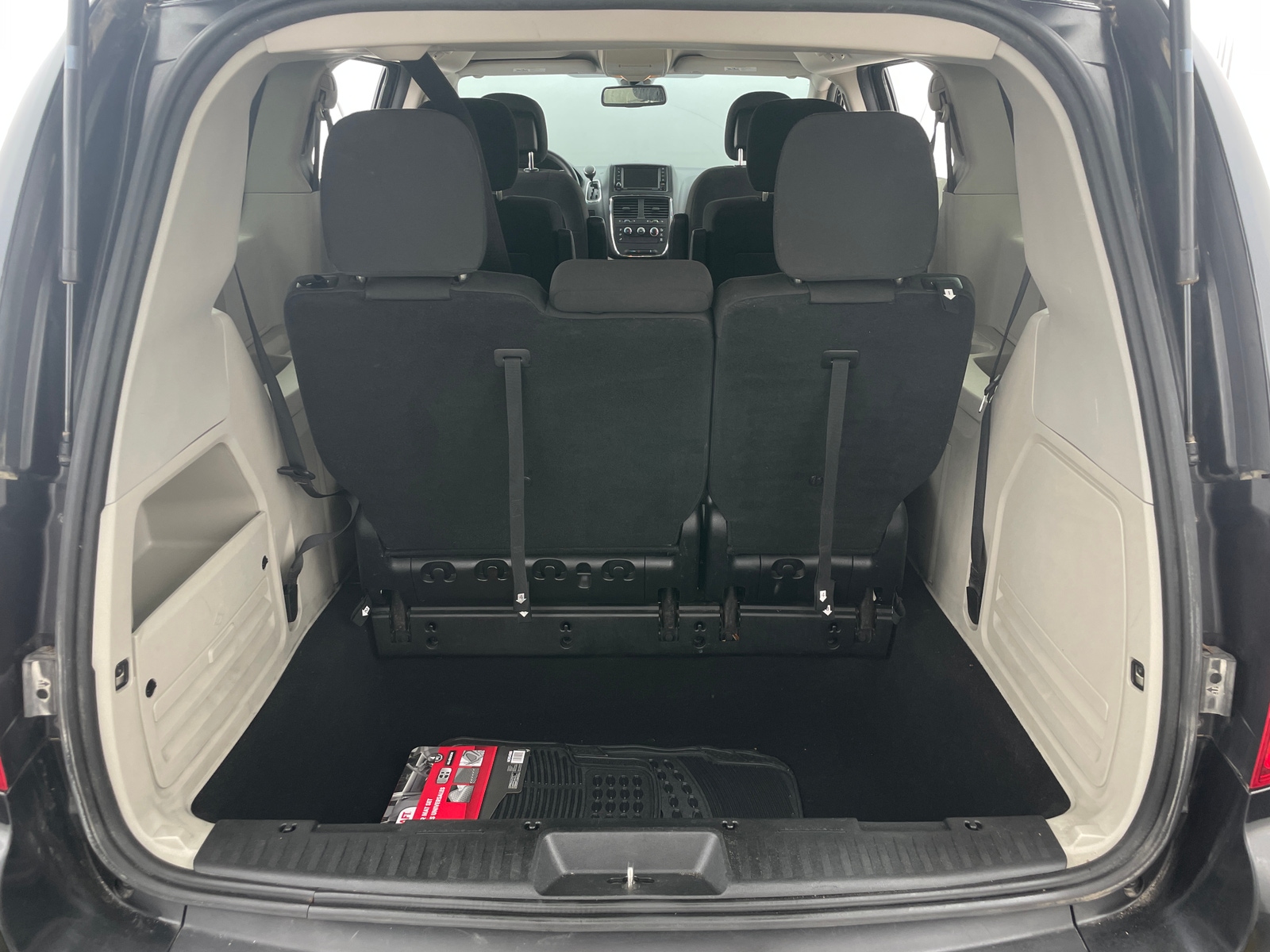 Thumbnail: 2018 Dodge Grand Caravan - 7