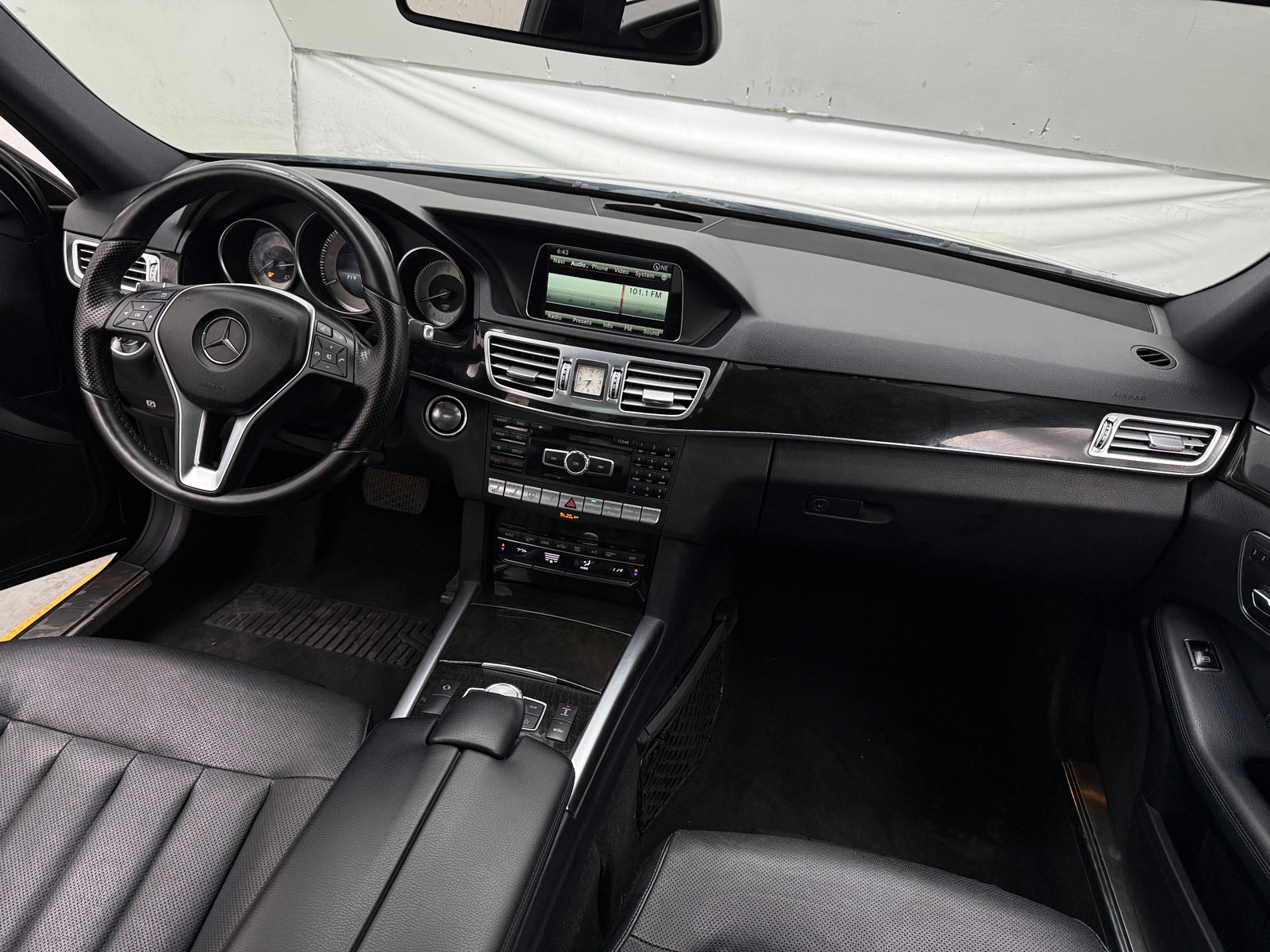 Thumbnail: 2014 Mercedes-Benz E-Class - 2