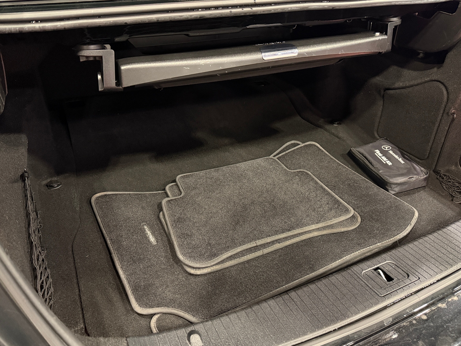 Thumbnail: 2014 Mercedes-Benz E-Class - 6