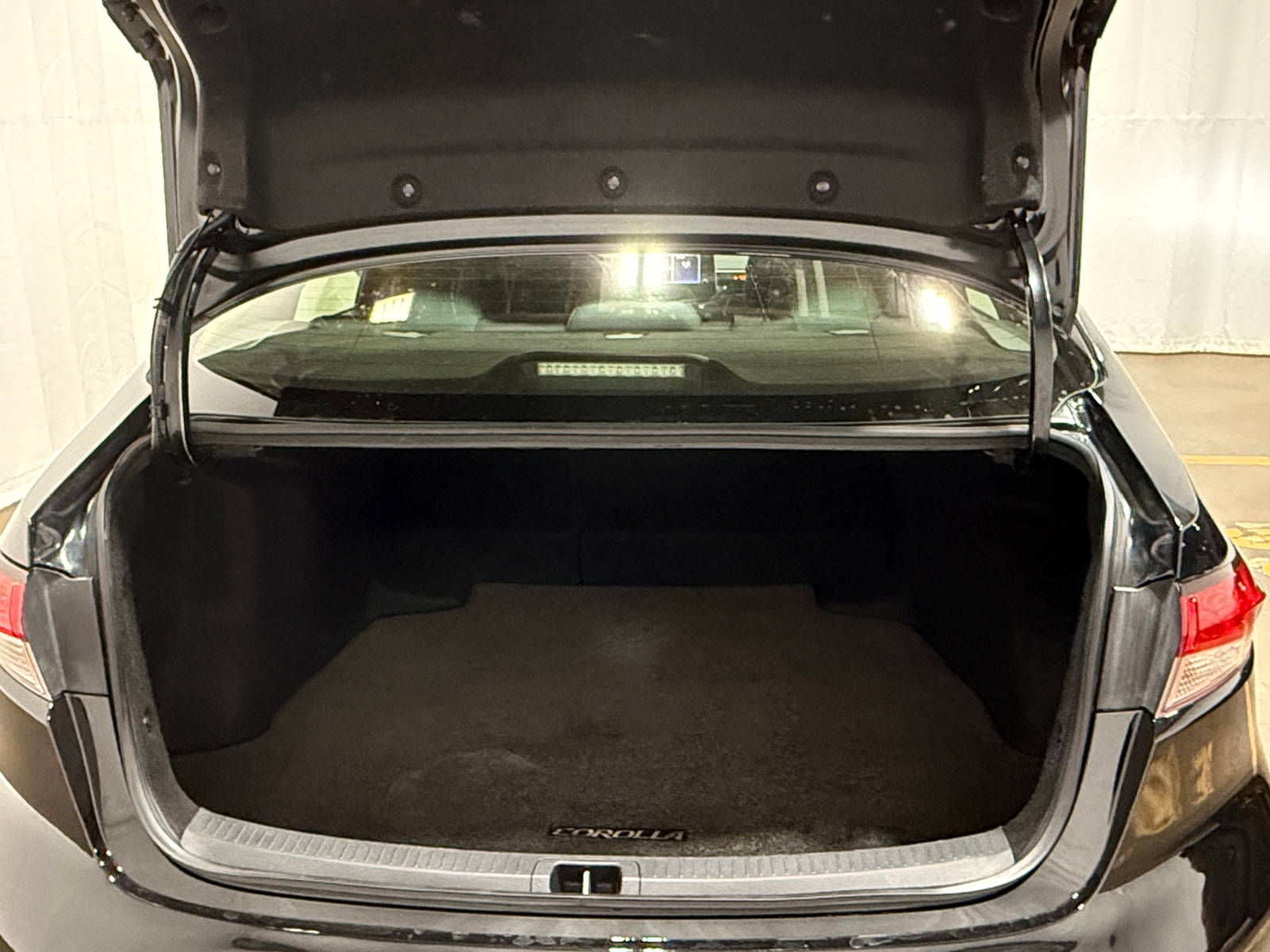 Thumbnail: 2021 Toyota Corolla - 7