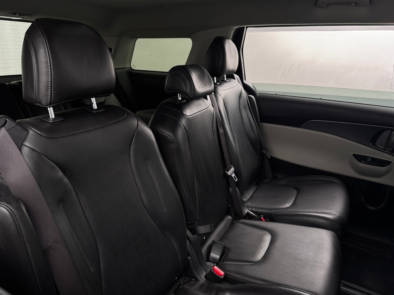 Thumbnail: 2024 Kia Carnival - 5