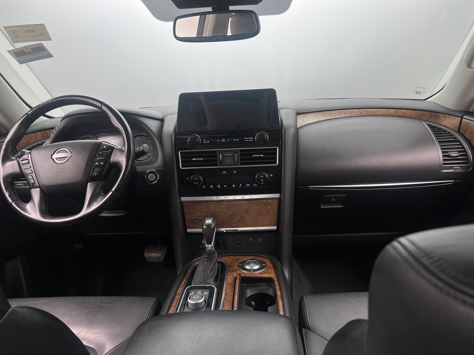 Thumbnail: 2021 Nissan Armada - 2