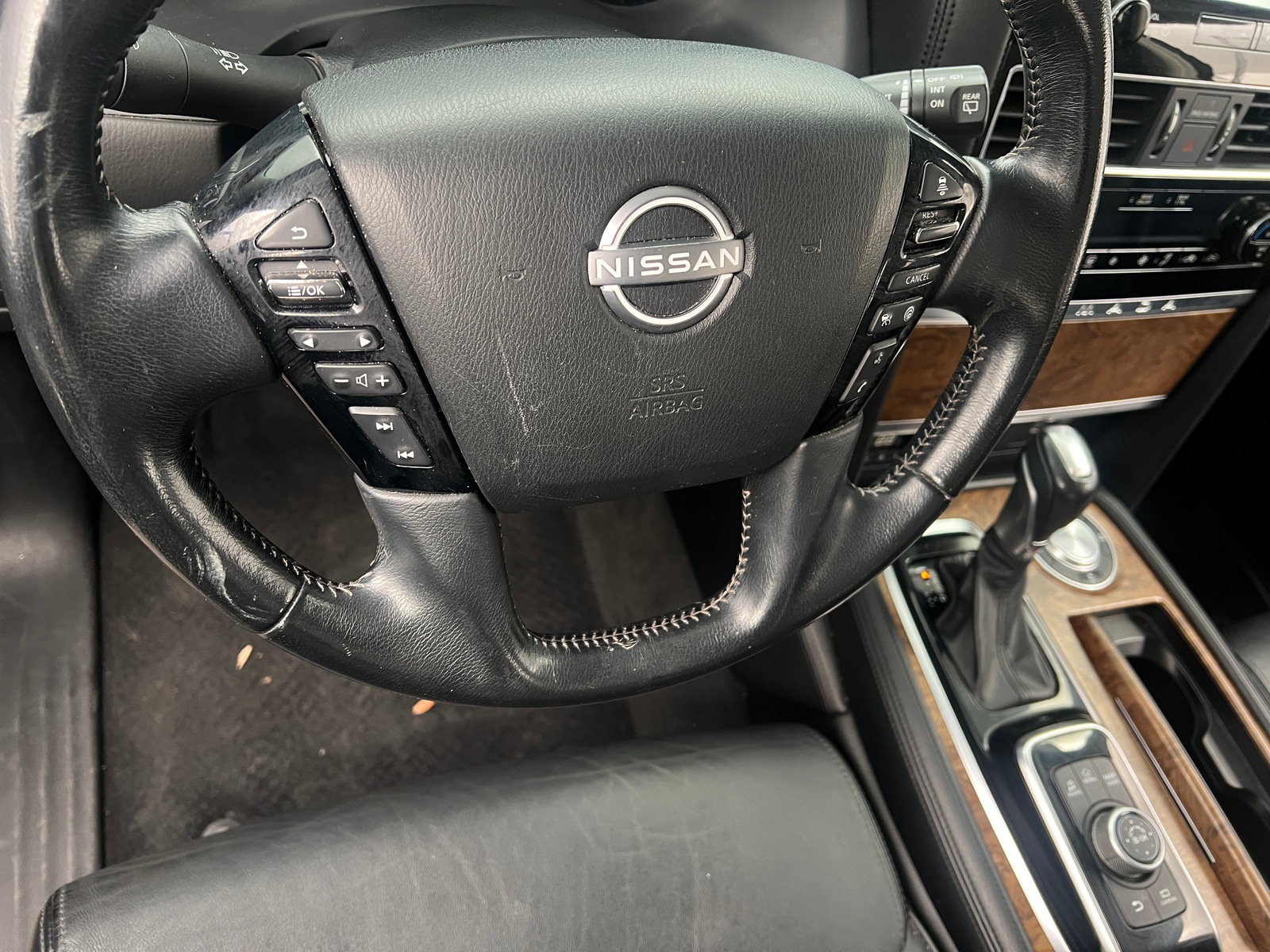 Thumbnail: 2021 Nissan Armada - 4