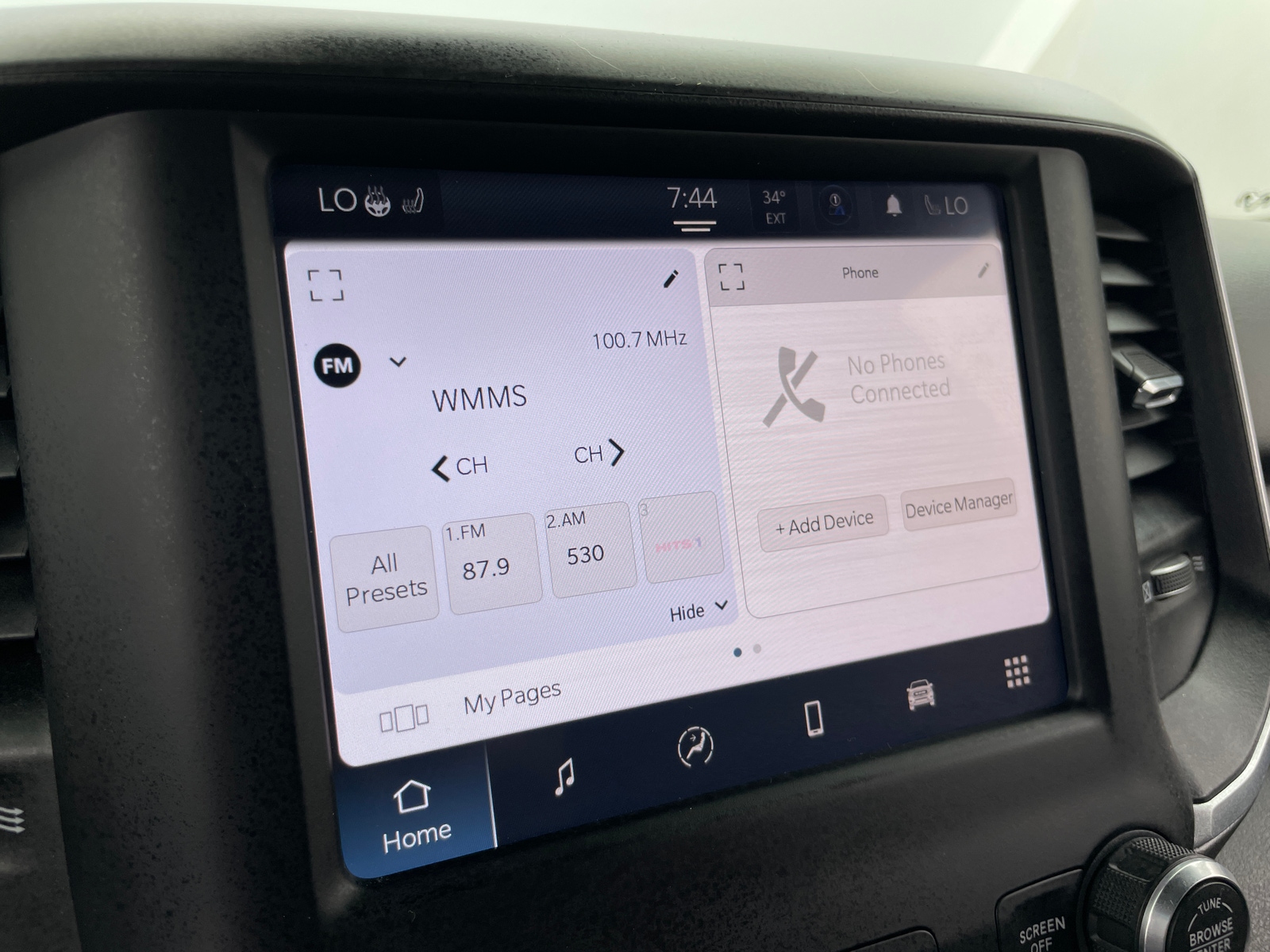 Thumbnail: 2022 RAM 1500 - 4