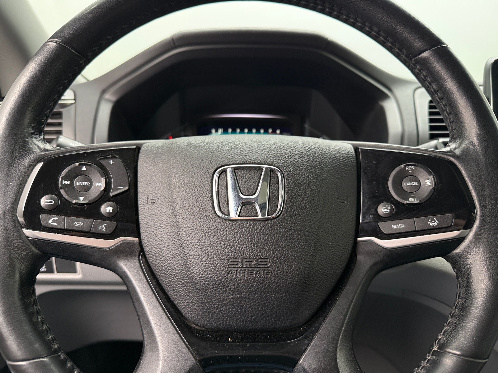 Thumbnail: 2018 Honda Odyssey - 4