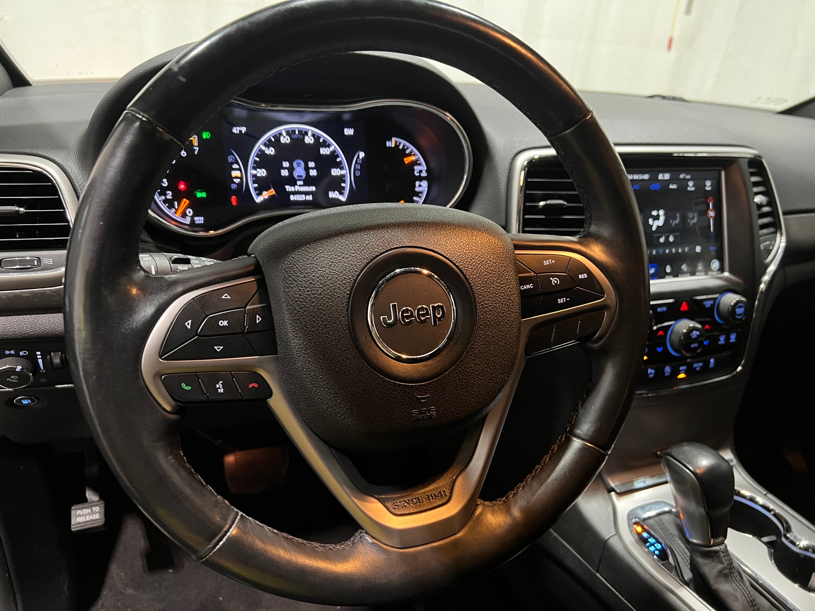 Thumbnail: 2018 Jeep Grand Cherokee - 4