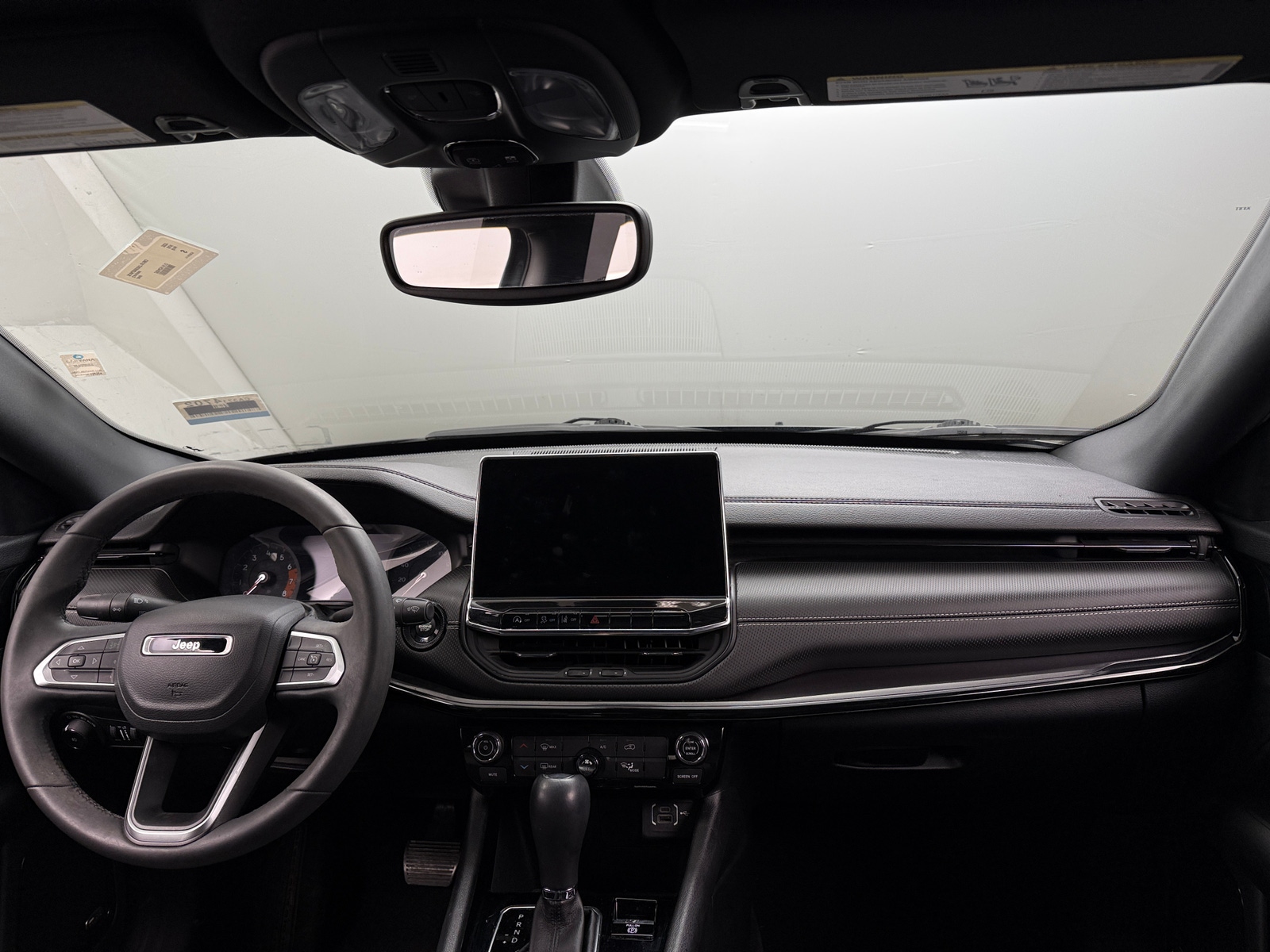 Thumbnail: 2022 Jeep Compass - 3