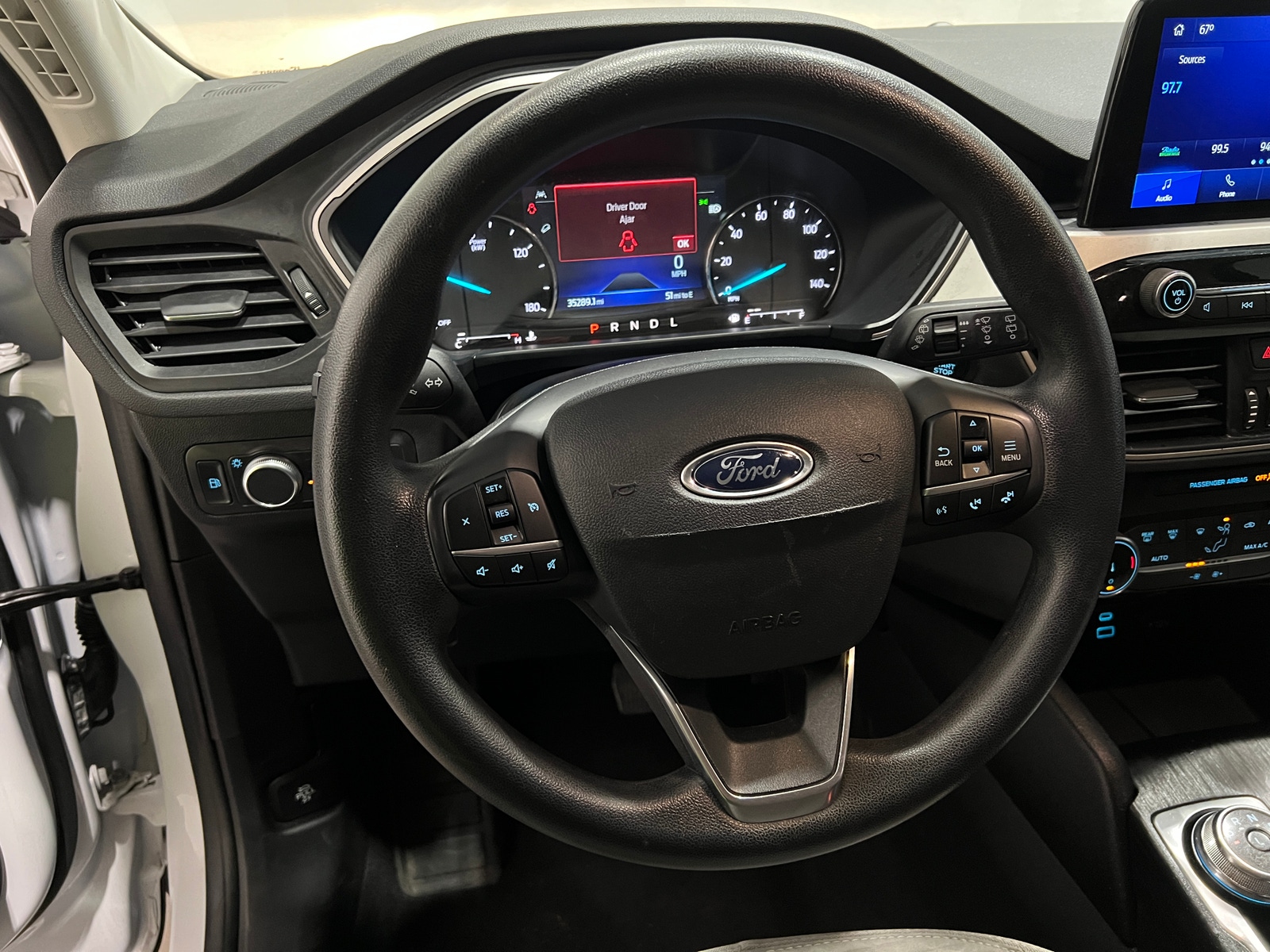 Thumbnail: 2022 Ford Escape - 5