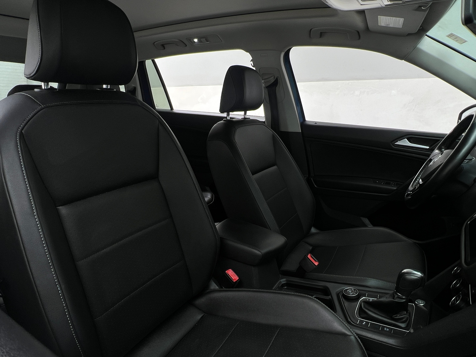 Thumbnail: 2019 Volkswagen Tiguan - 2