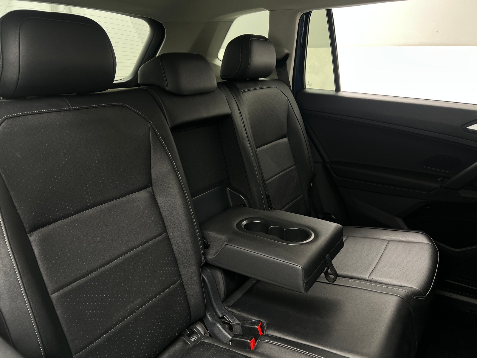 Thumbnail: 2019 Volkswagen Tiguan - 6