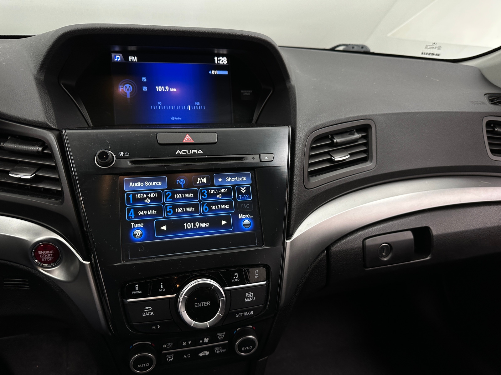 Thumbnail: 2017 Acura ILX - 3