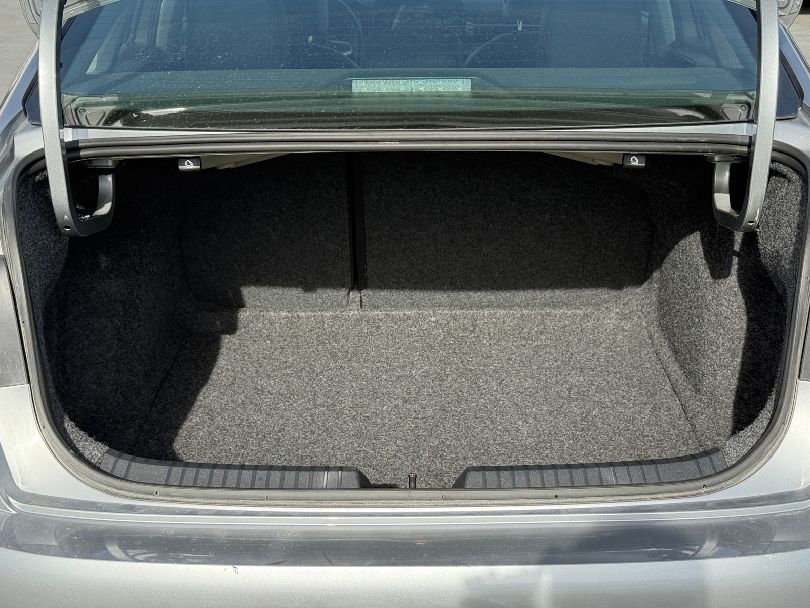 Thumbnail: 2025 Volkswagen Jetta - 6