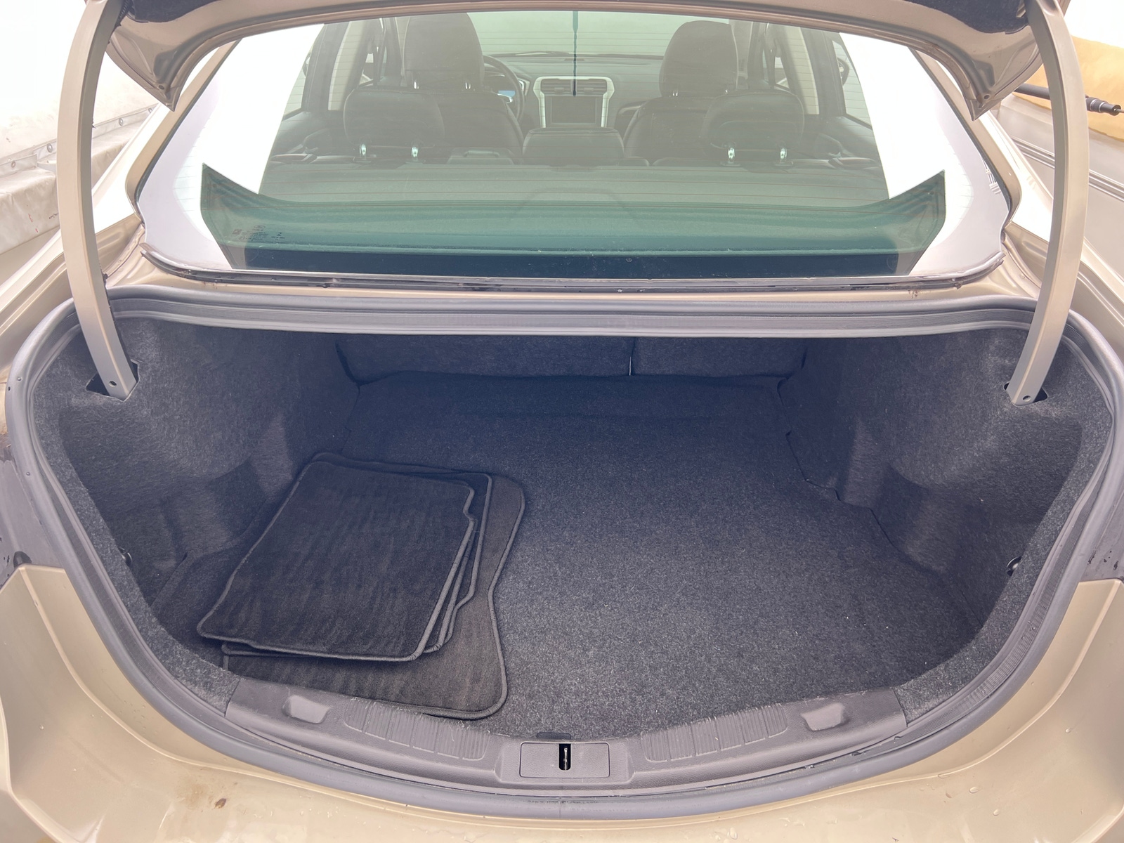 Thumbnail: 2015 Ford Fusion - 6