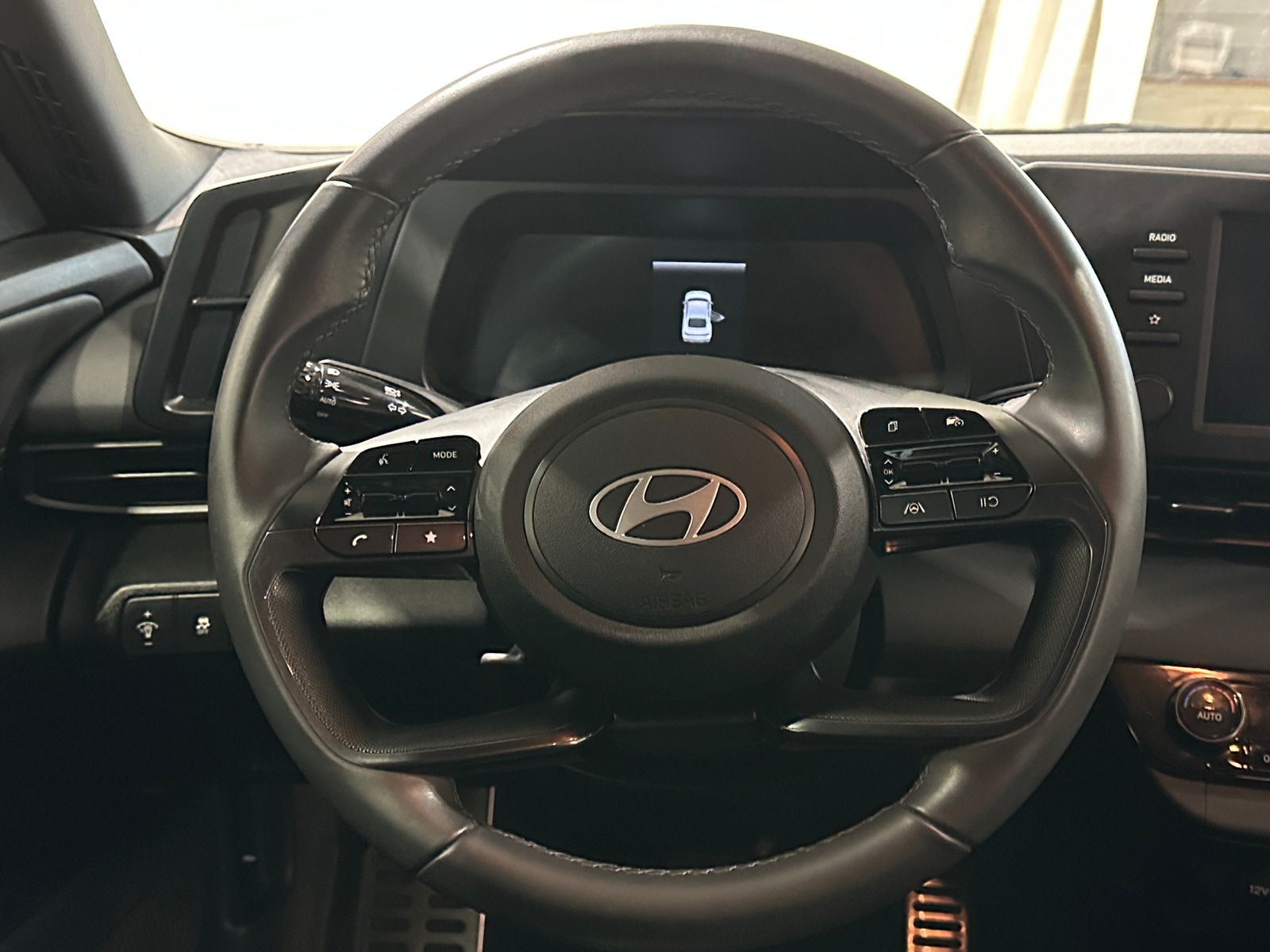 Thumbnail: 2025 Hyundai Elantra - 5