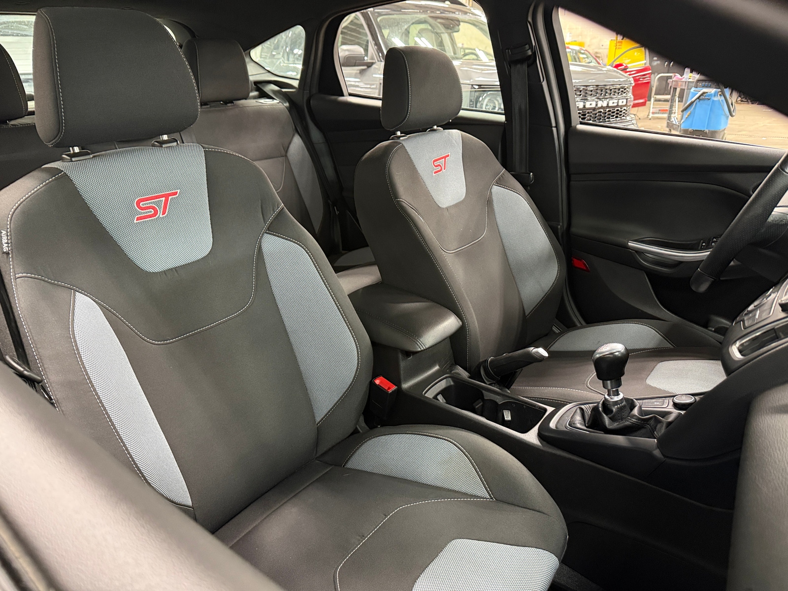 Thumbnail: 2018 Ford Focus - 2