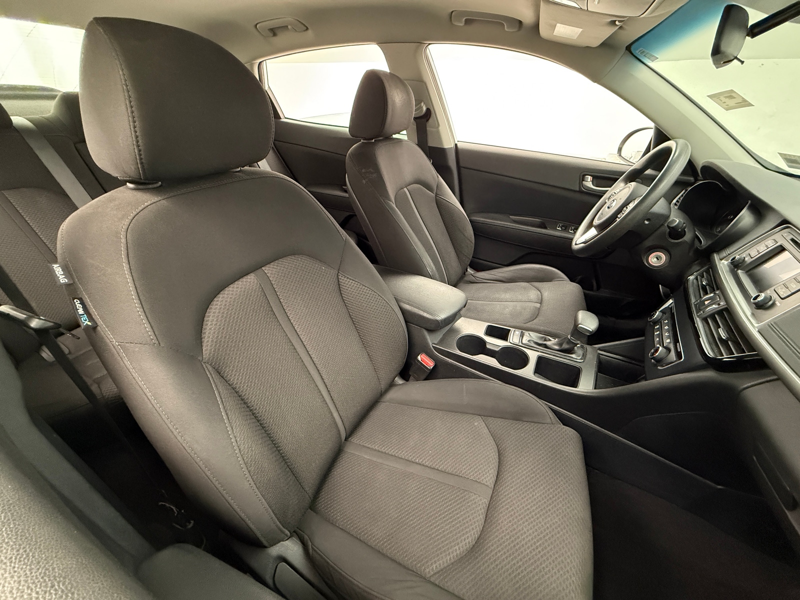 Thumbnail: 2016 Kia Optima - 2