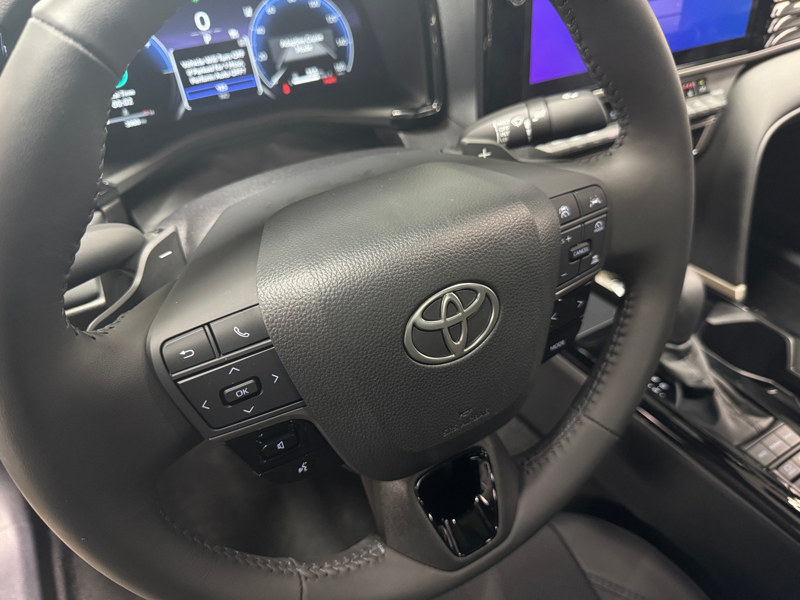 Thumbnail: 2025 Toyota Camry - 5