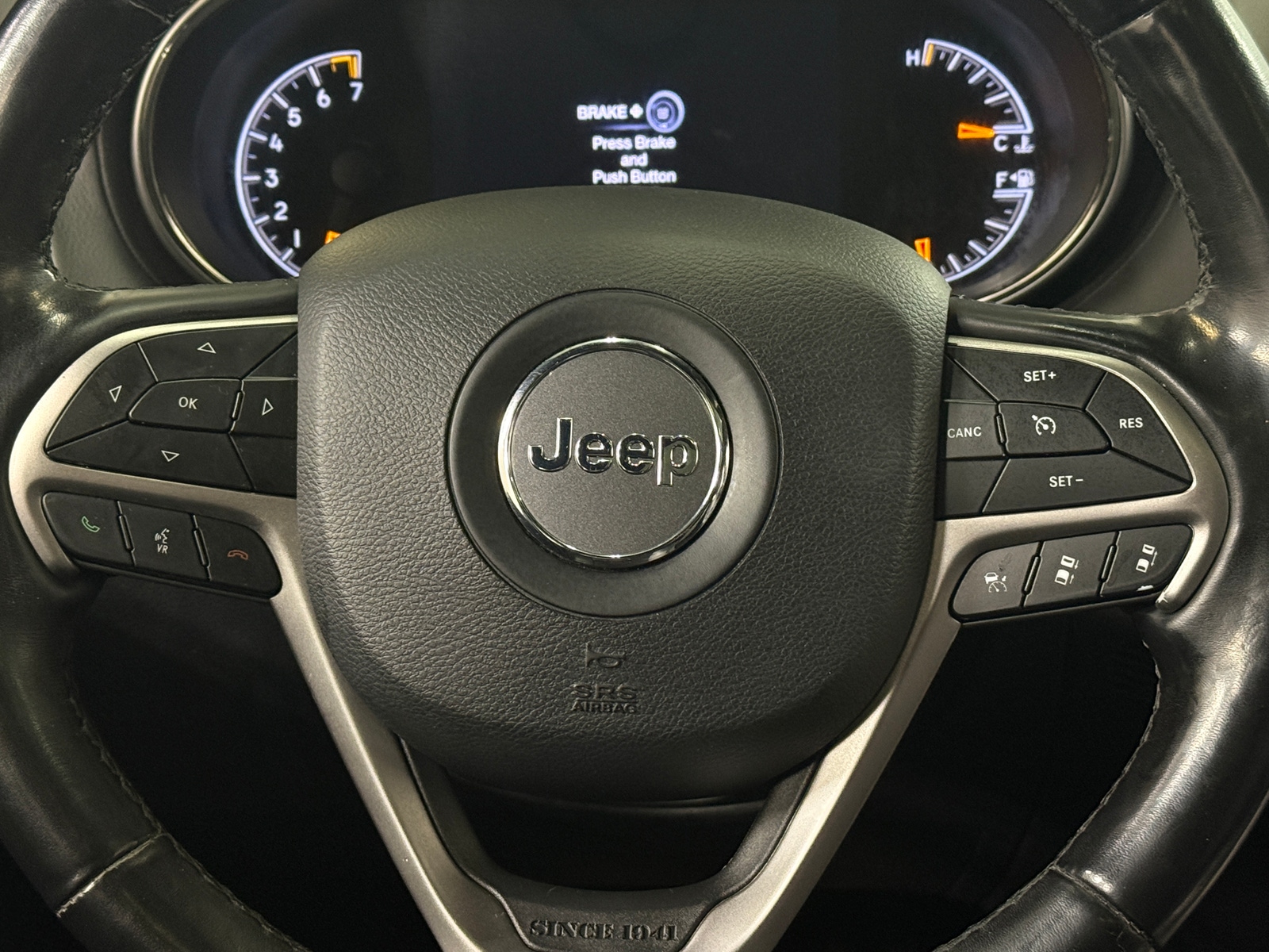 Thumbnail: 2020 Jeep Grand Cherokee - 4