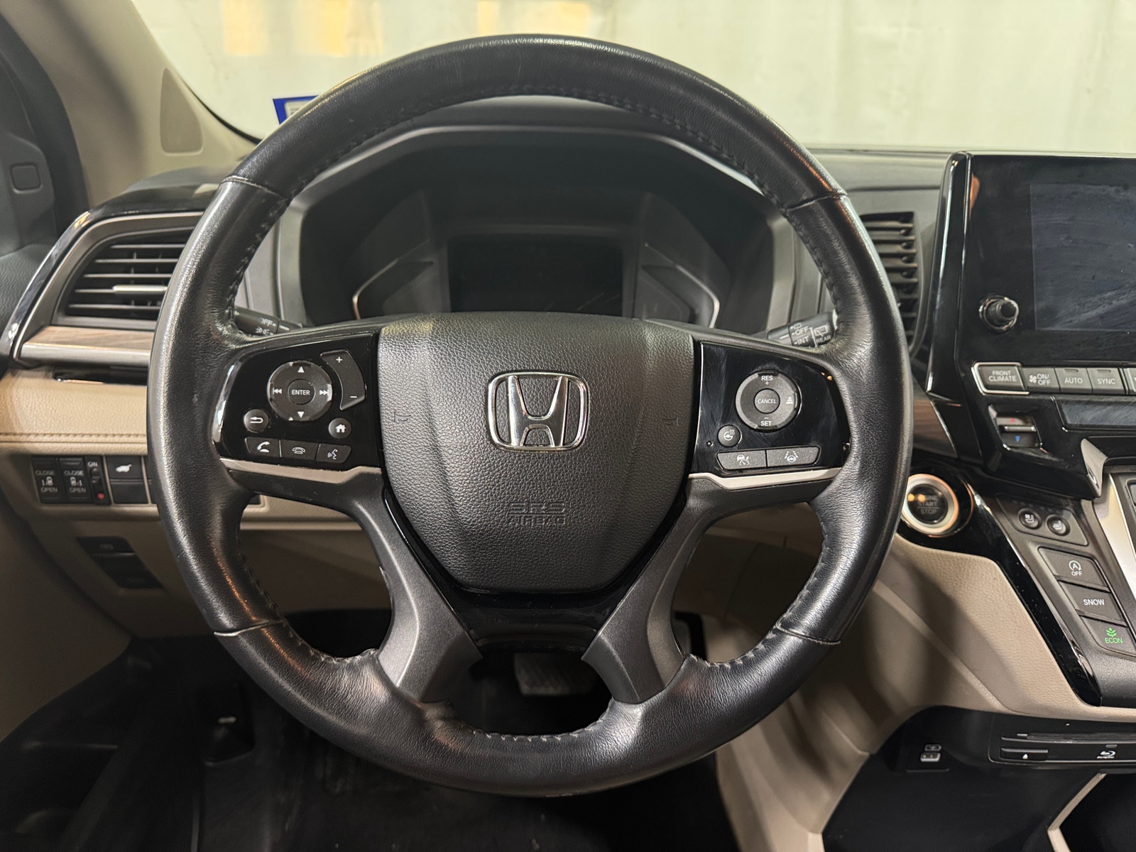 Thumbnail: 2022 Honda Odyssey - 4