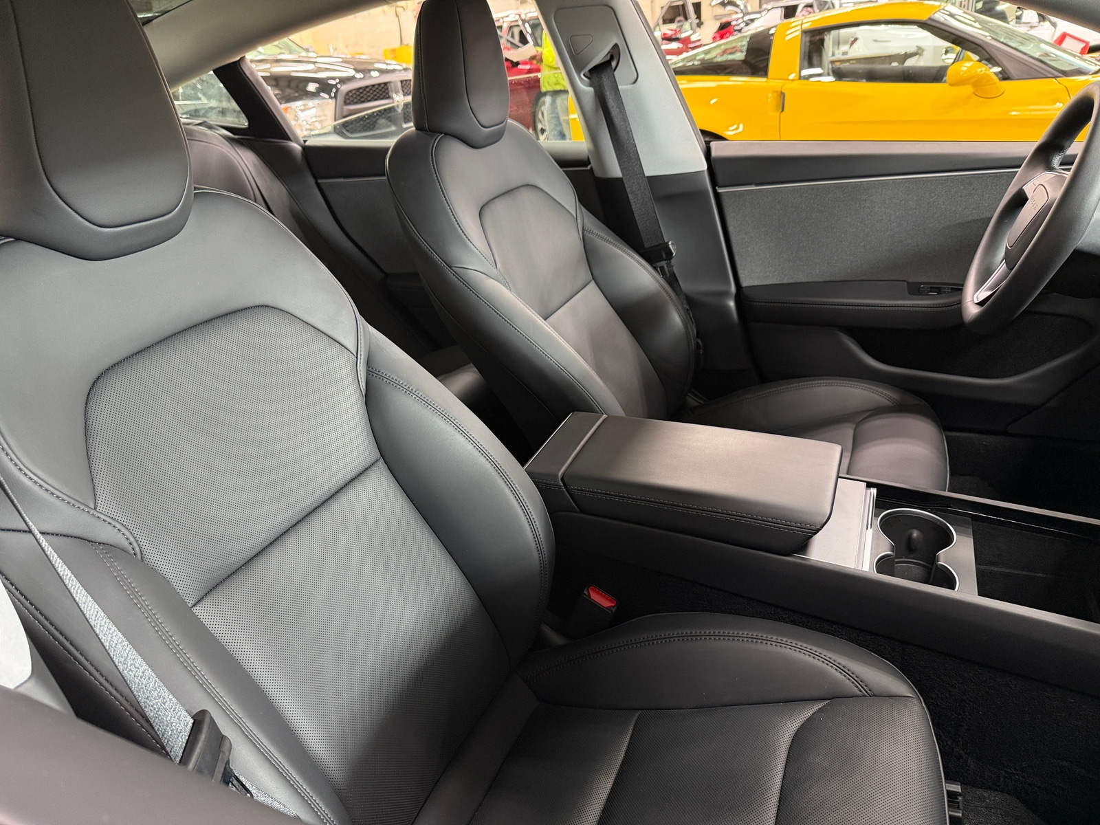 Thumbnail: 2025 Tesla Model 3 - 2