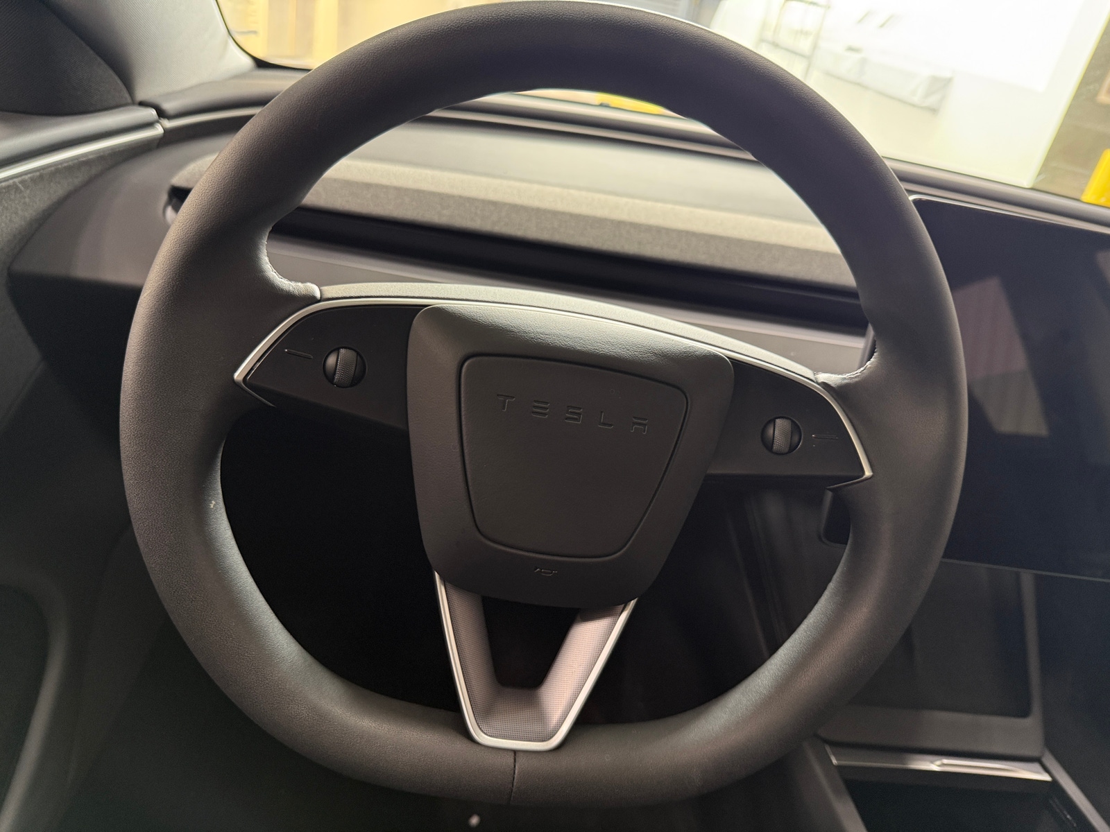 Thumbnail: 2025 Tesla Model 3 - 5