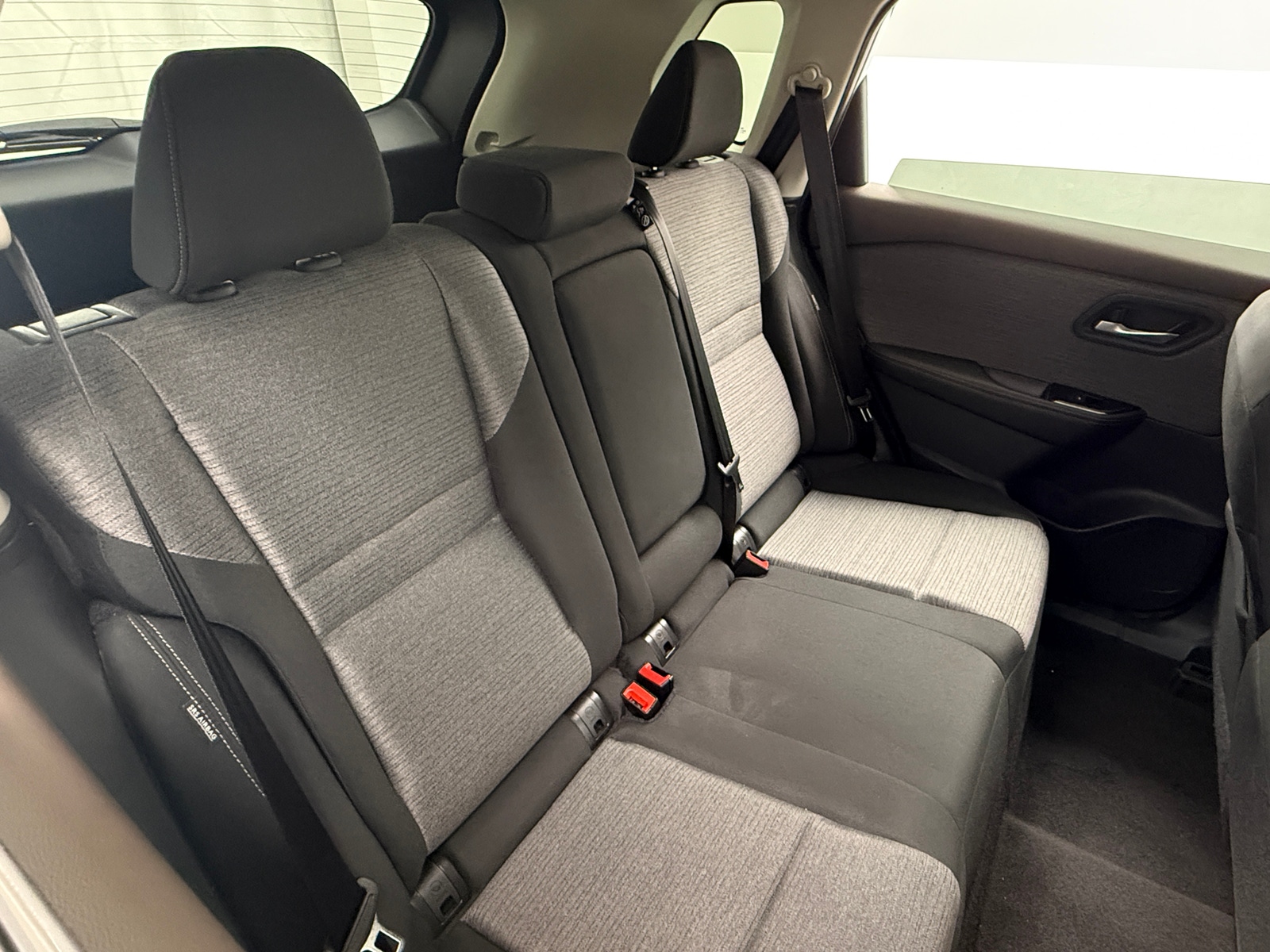 Thumbnail: 2022 Nissan Rogue - 6