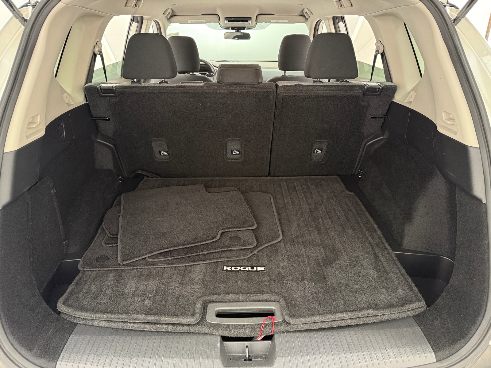 Thumbnail: 2022 Nissan Rogue - 7